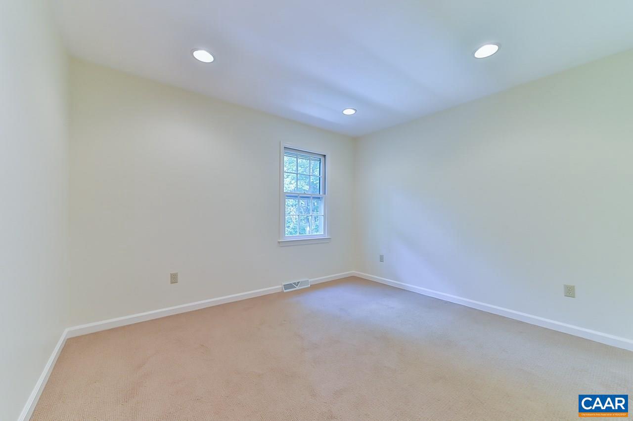 UNKNOWN - Residential Lease
