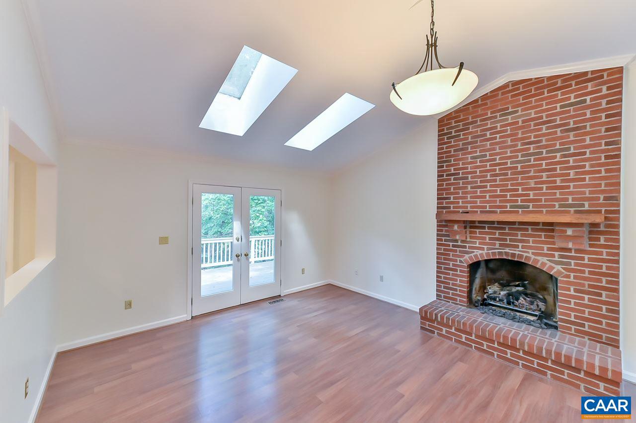 UNKNOWN - Residential Lease