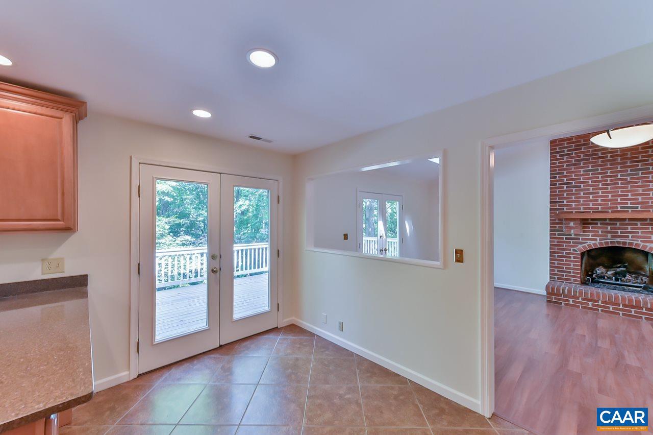 UNKNOWN - Residential Lease