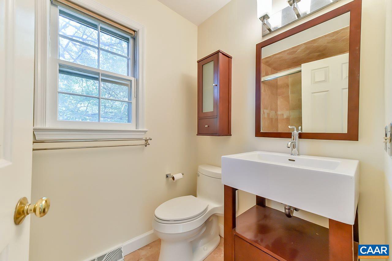 UNKNOWN - Residential Lease