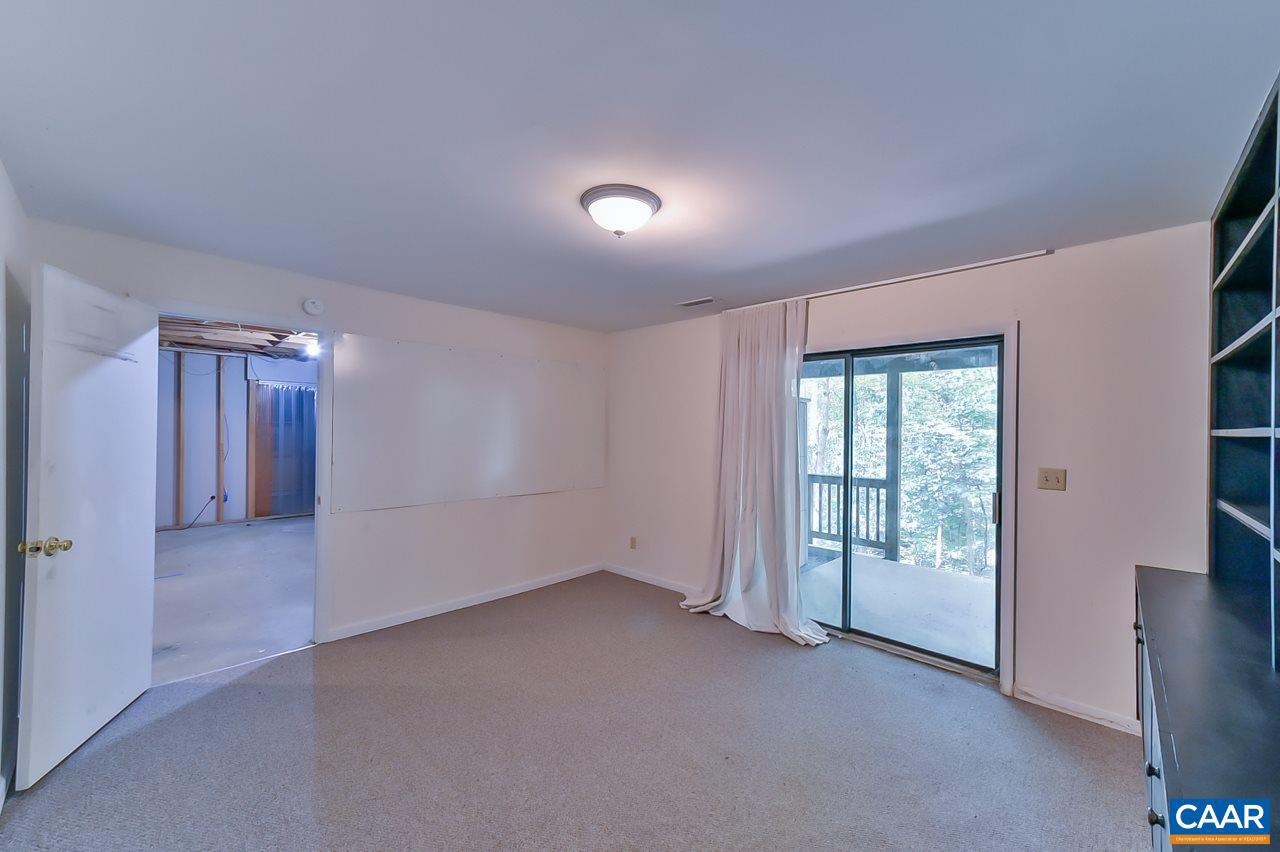UNKNOWN - Residential Lease