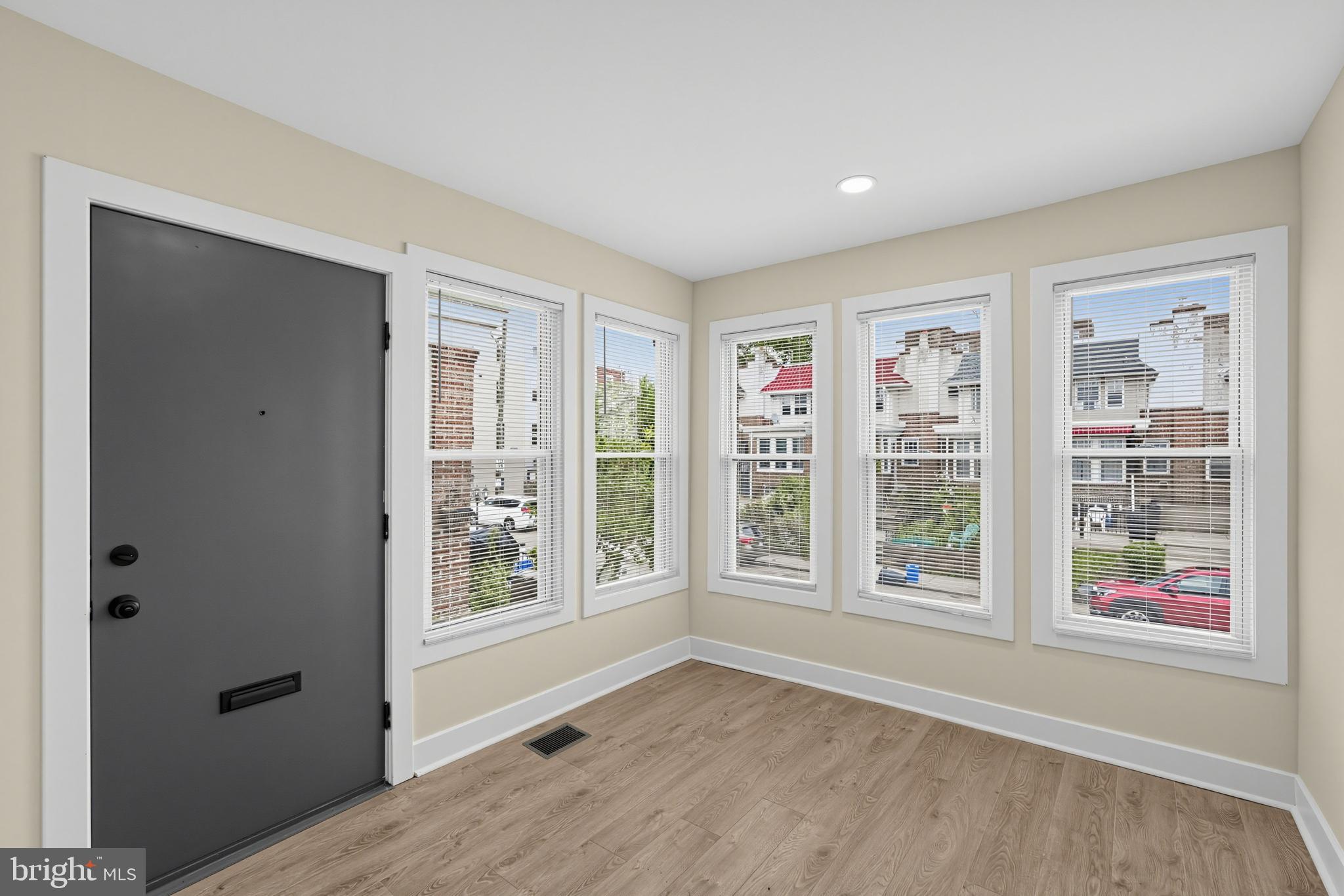 248 S SAINT BERNARD STREET