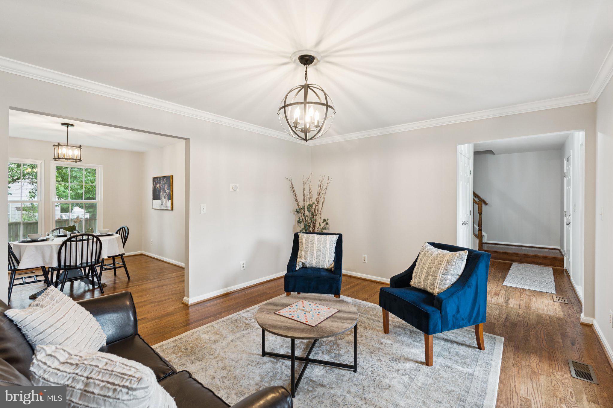 HAMPTON OAKS - Residential