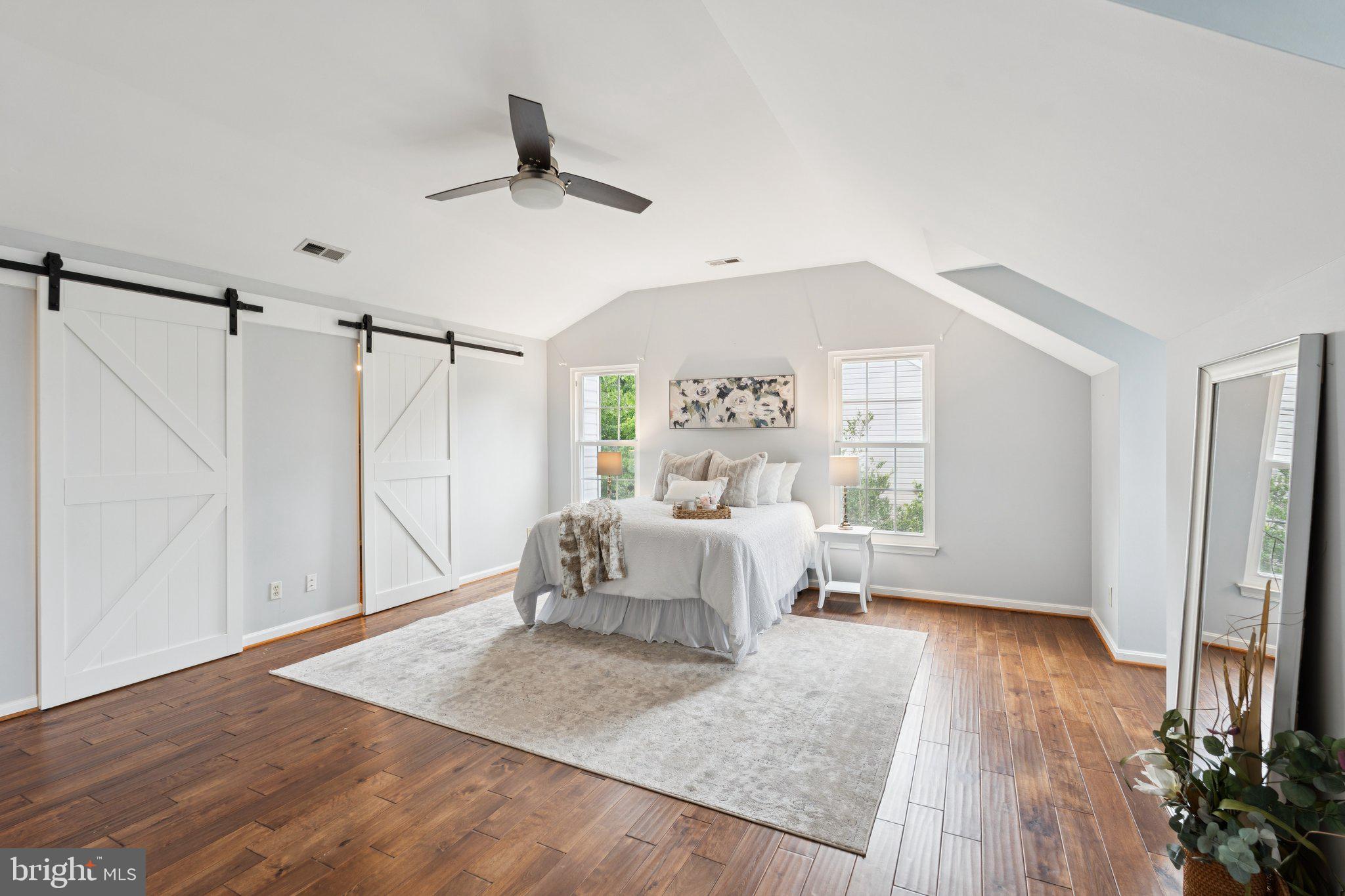 HAMPTON OAKS - Residential