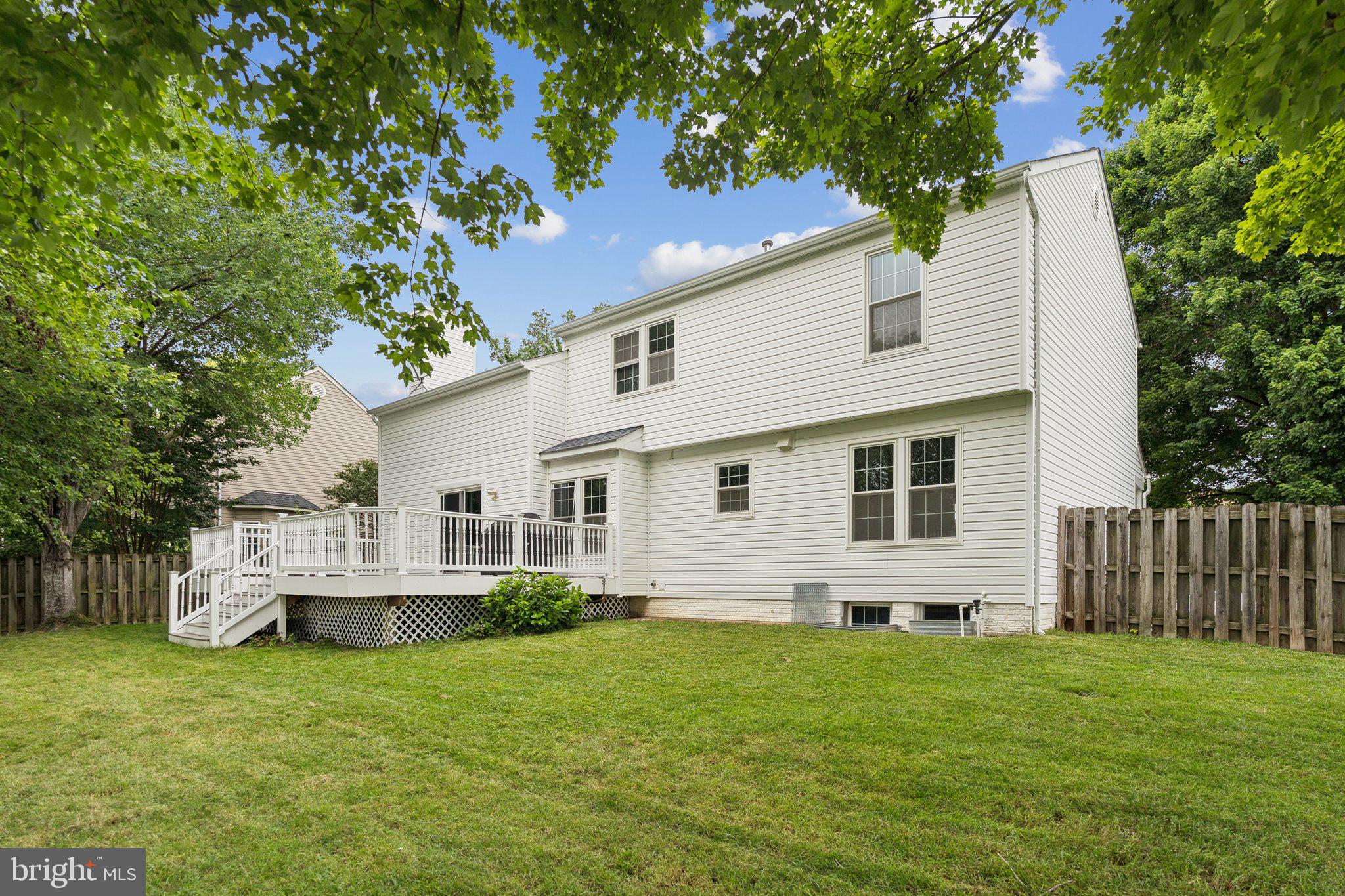 HAMPTON OAKS - Residential