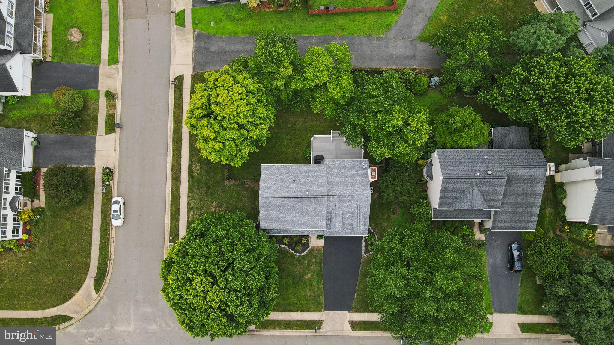 HAMPTON OAKS - Residential