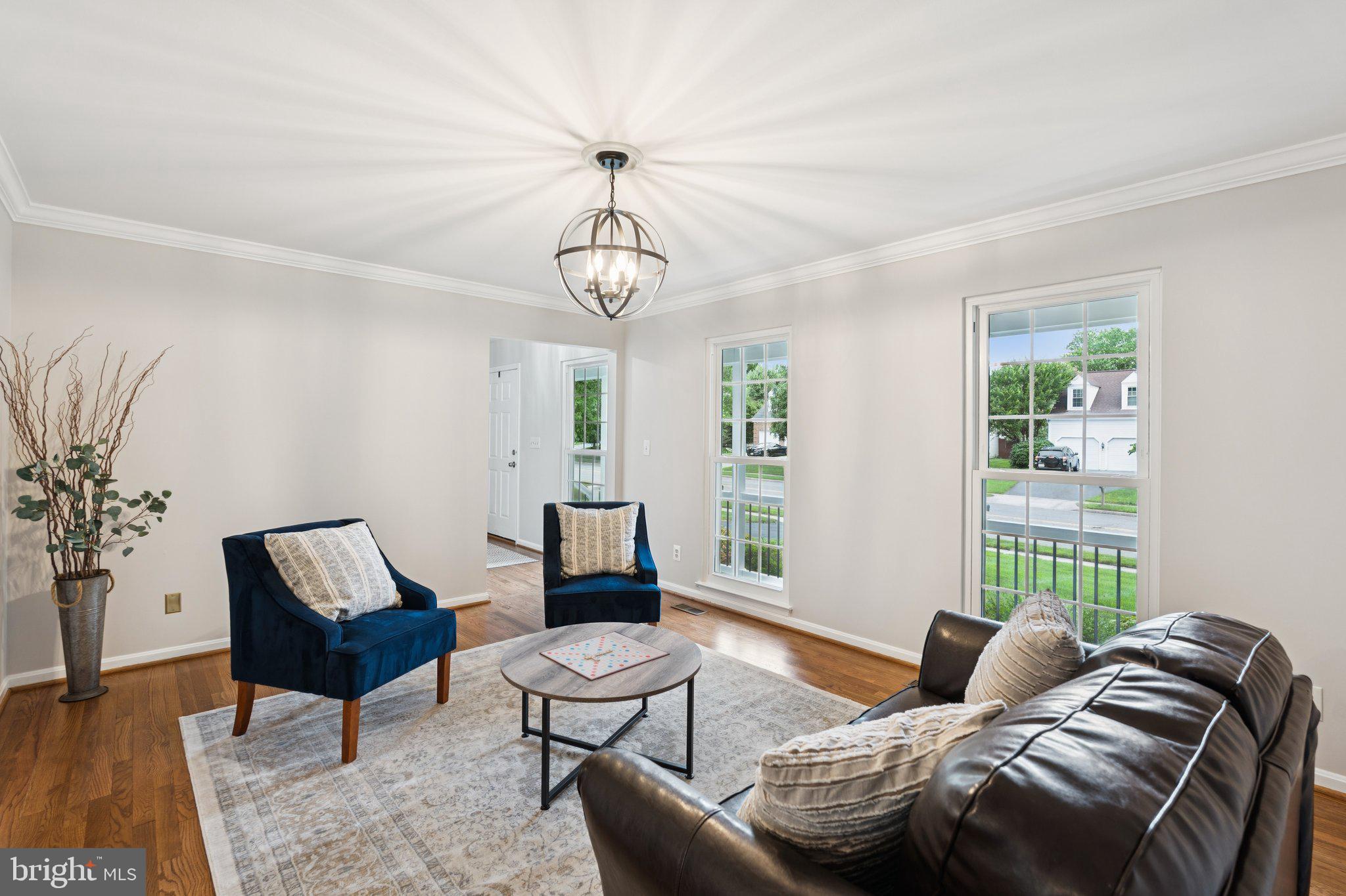 HAMPTON OAKS - Residential