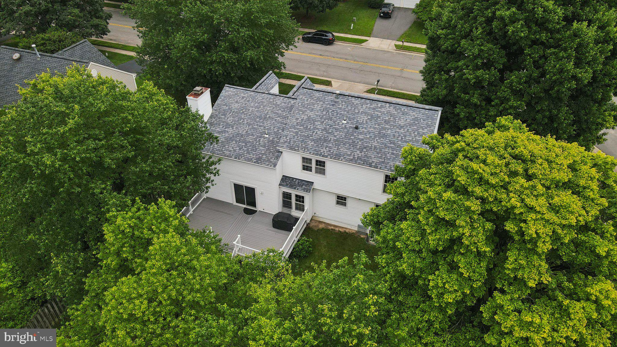 HAMPTON OAKS - Residential