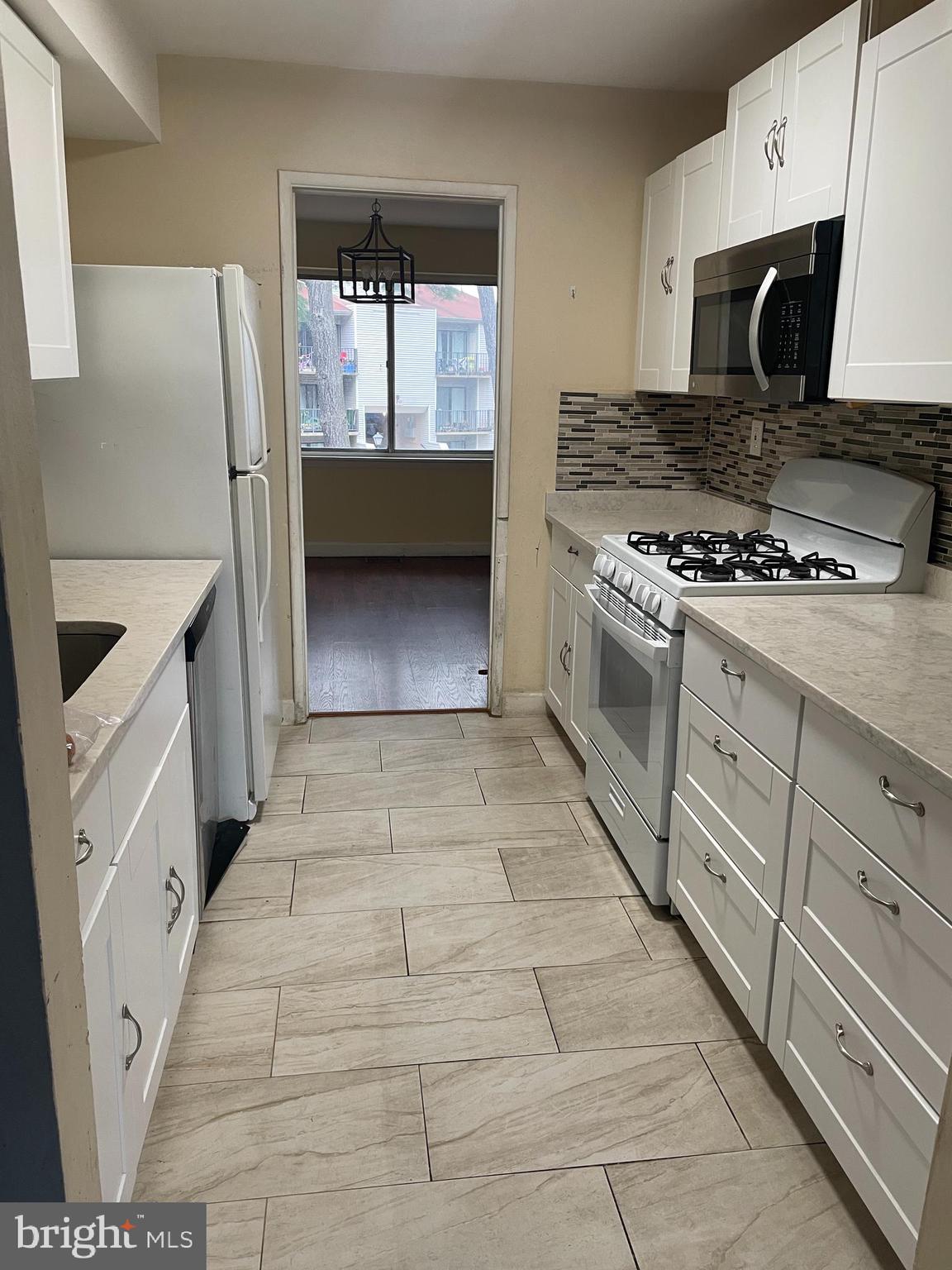 352 W DEER PARK ROAD 5B