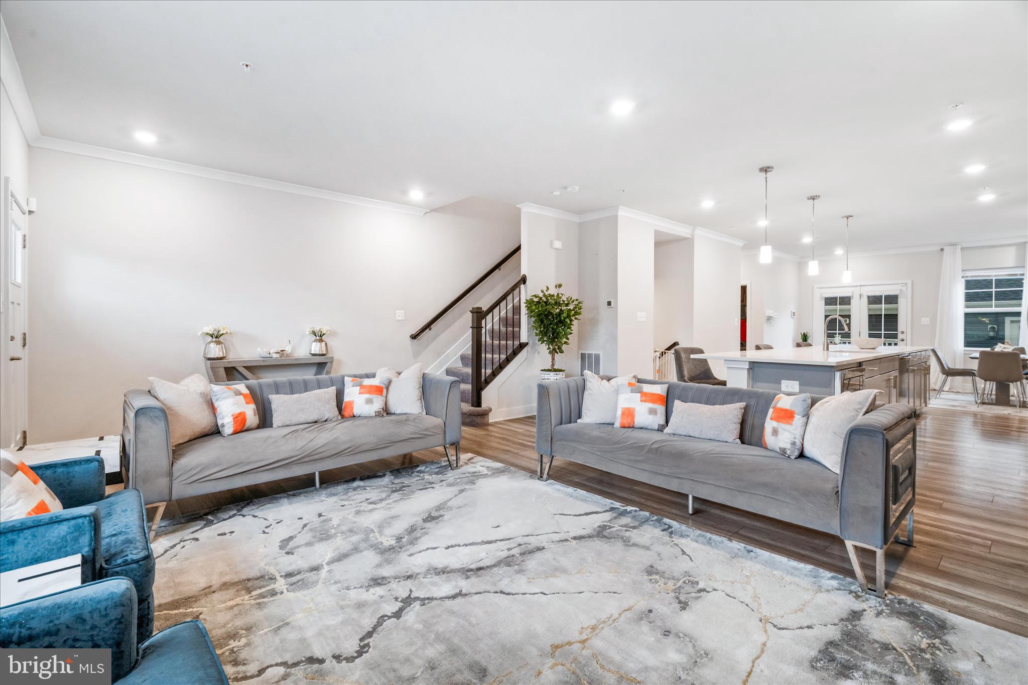 1309 CRAMPTON PLACE
