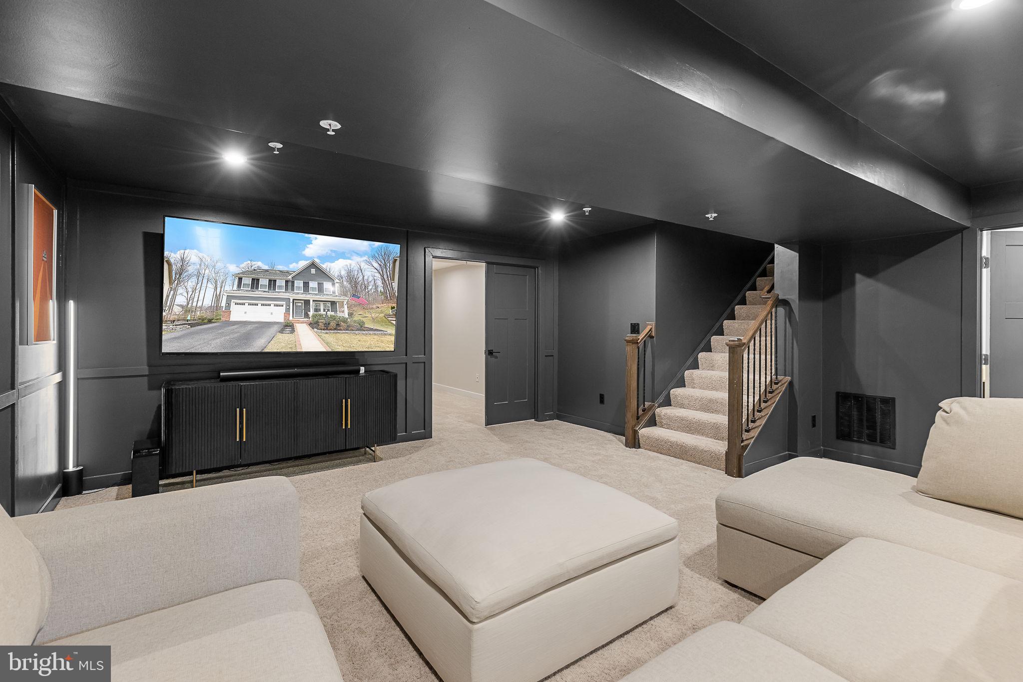 POTOMAC SHORES - Residential