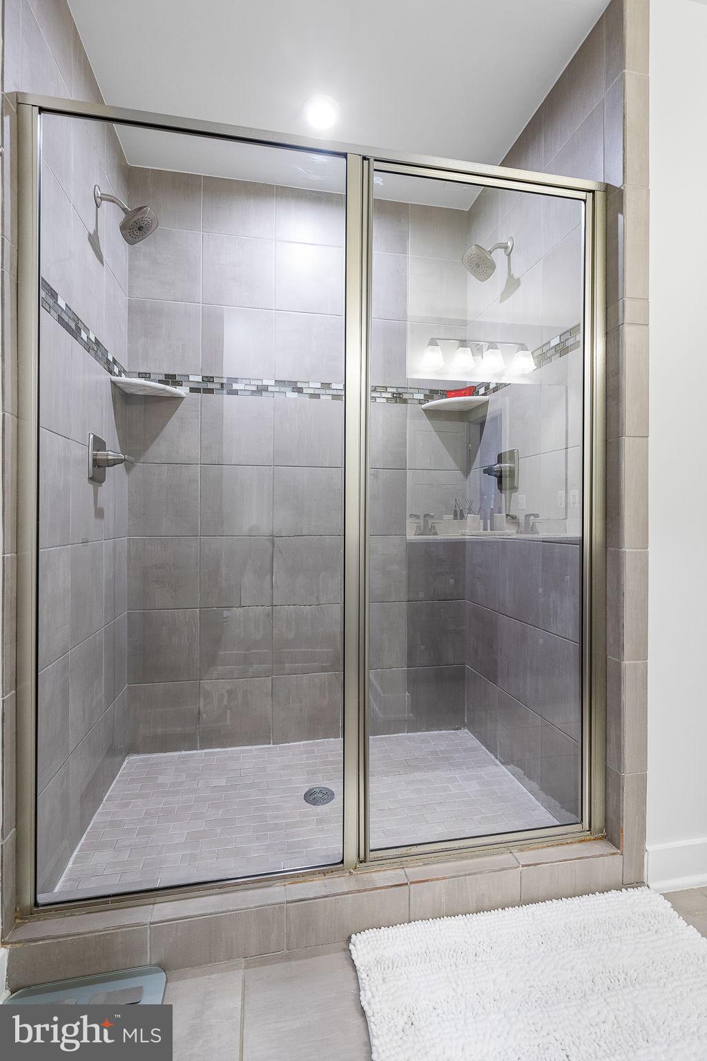 POTOMAC SHORES - Residential