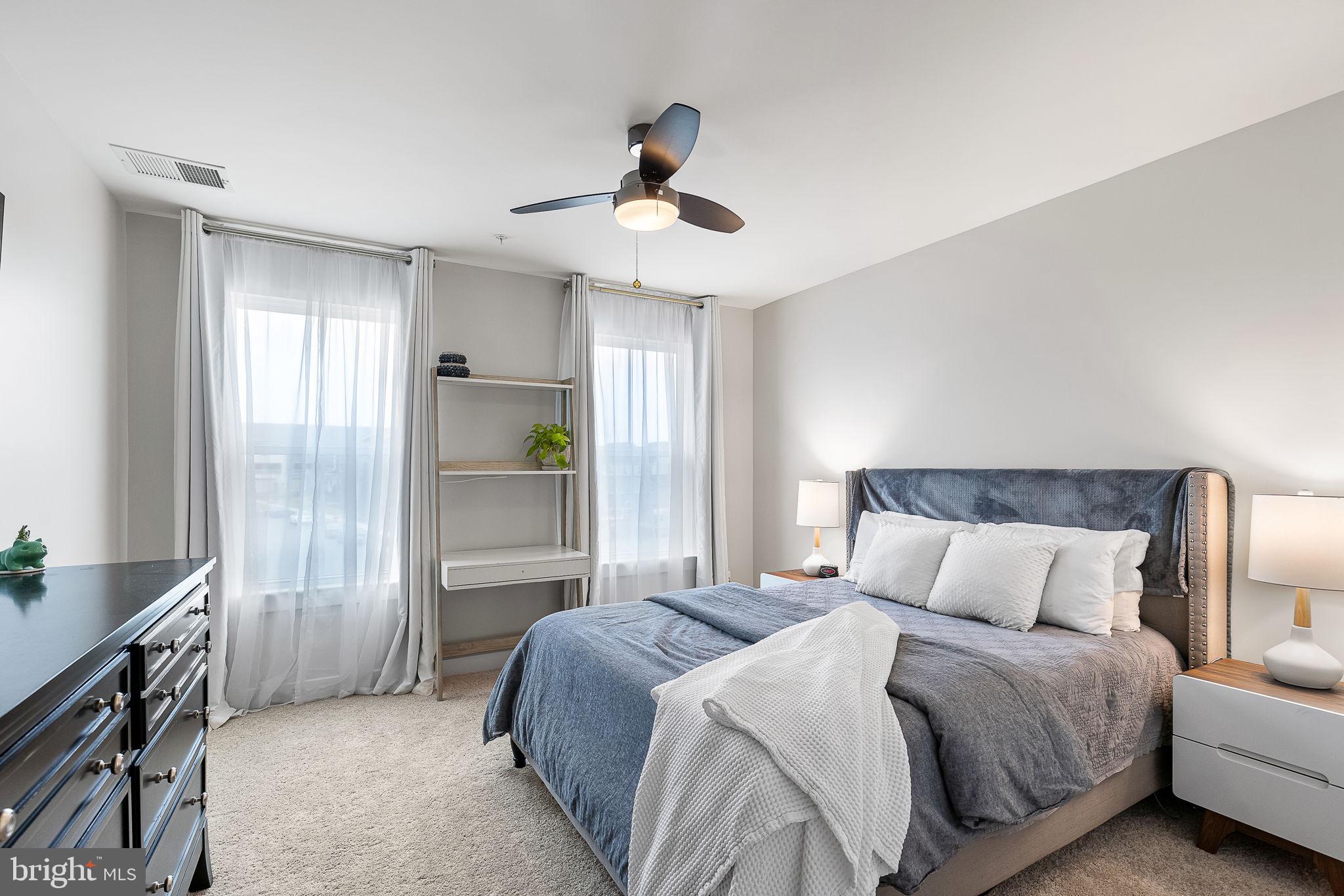 POTOMAC SHORES - Residential