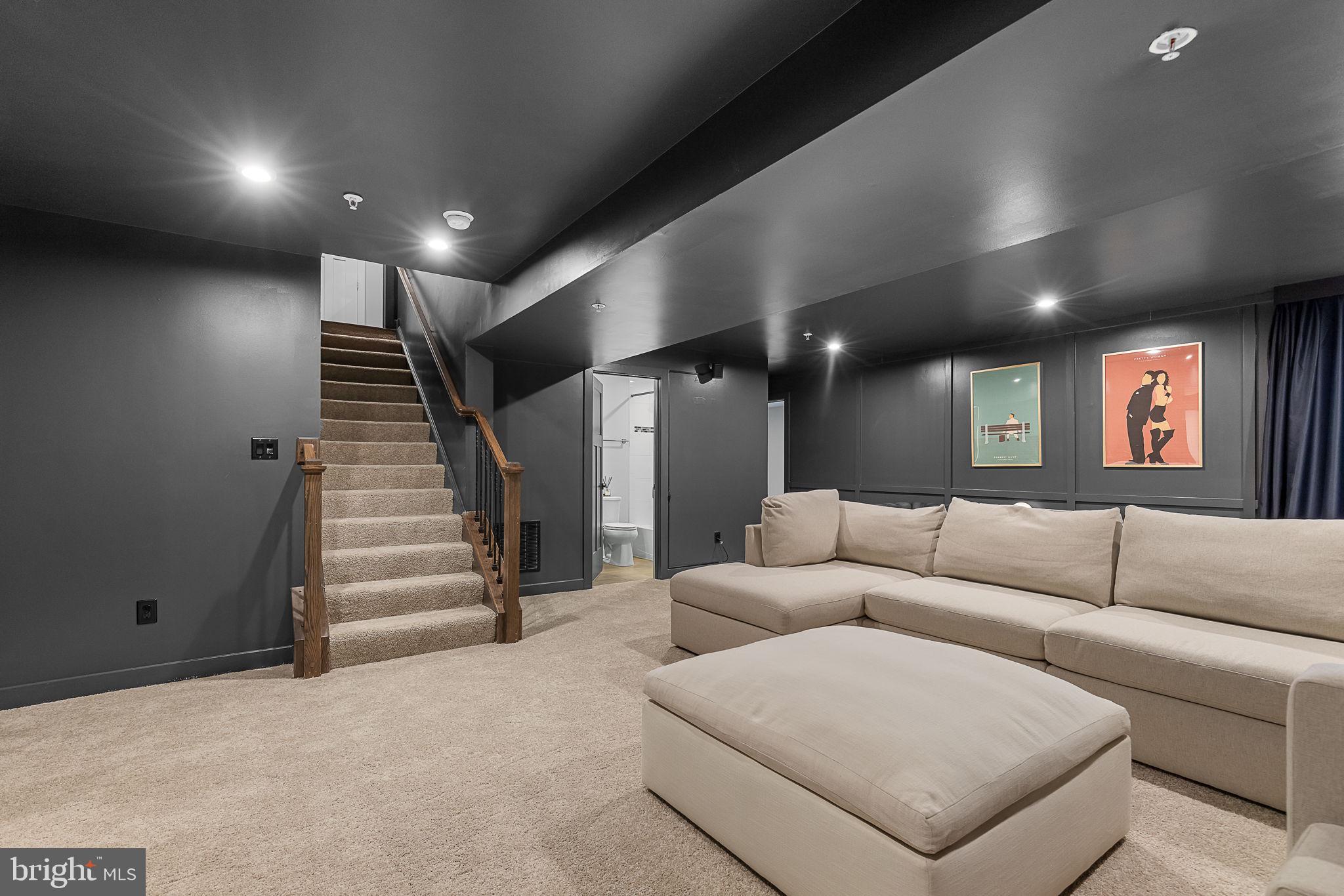 POTOMAC SHORES - Residential