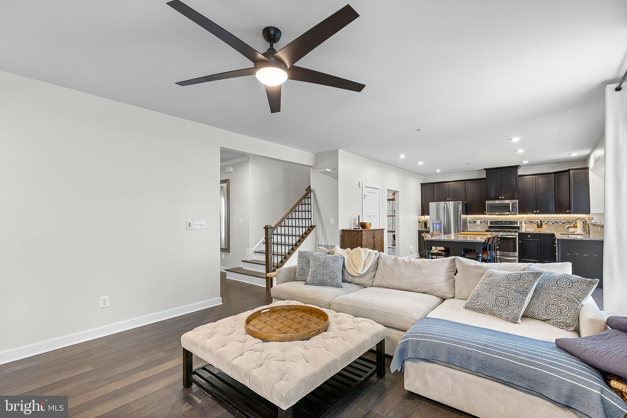 POTOMAC SHORES - Residential