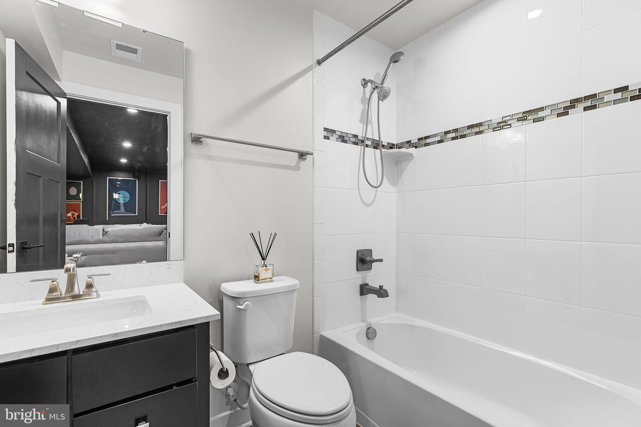 POTOMAC SHORES - Residential