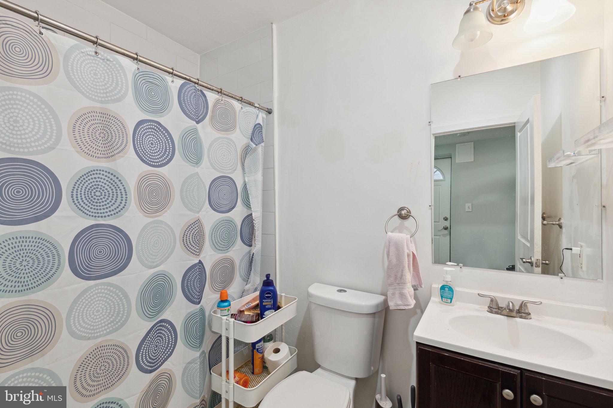 TEMPLE UNIVERSITY - Residential Lease