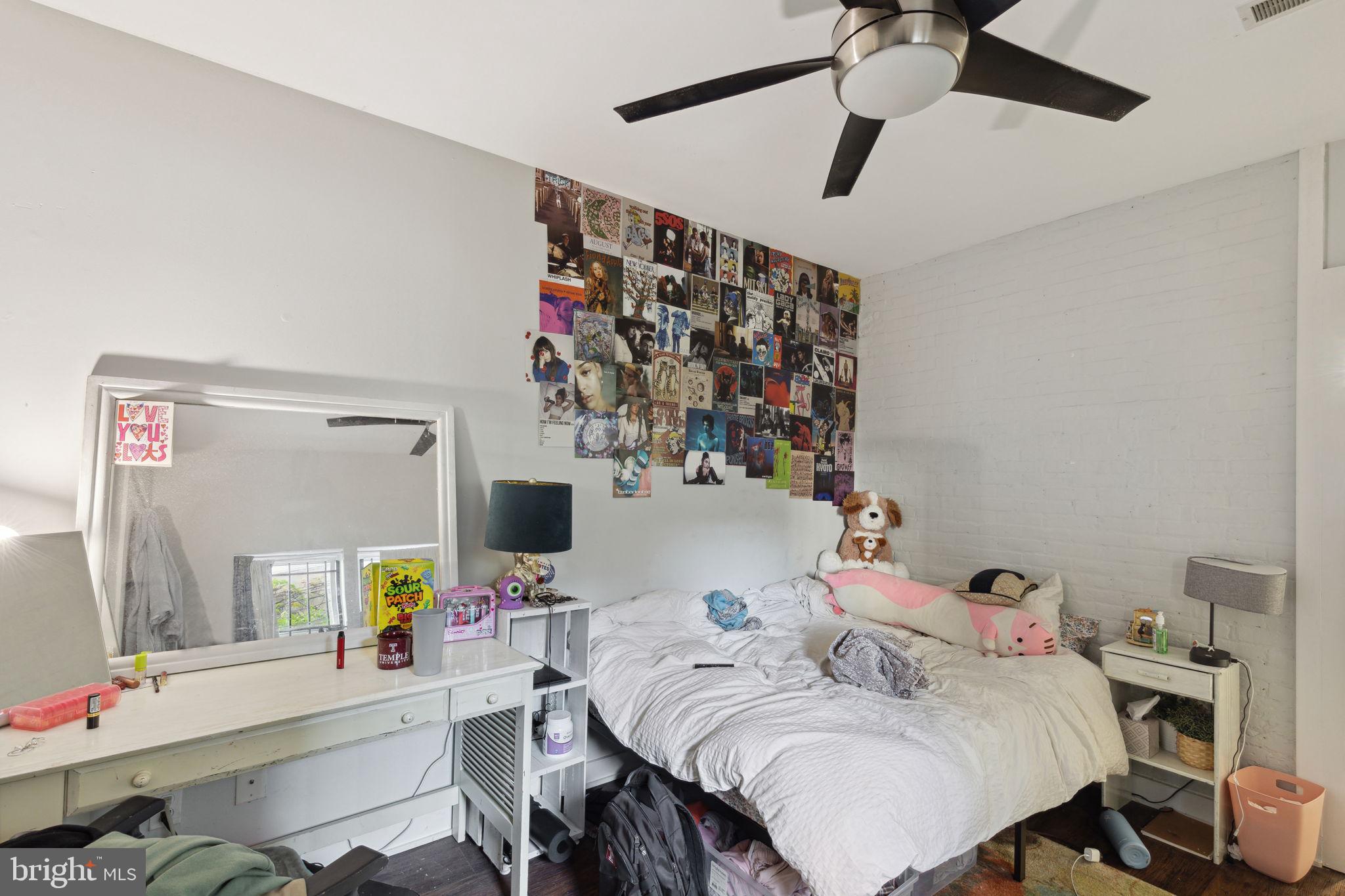 TEMPLE UNIVERSITY - Residential Lease
