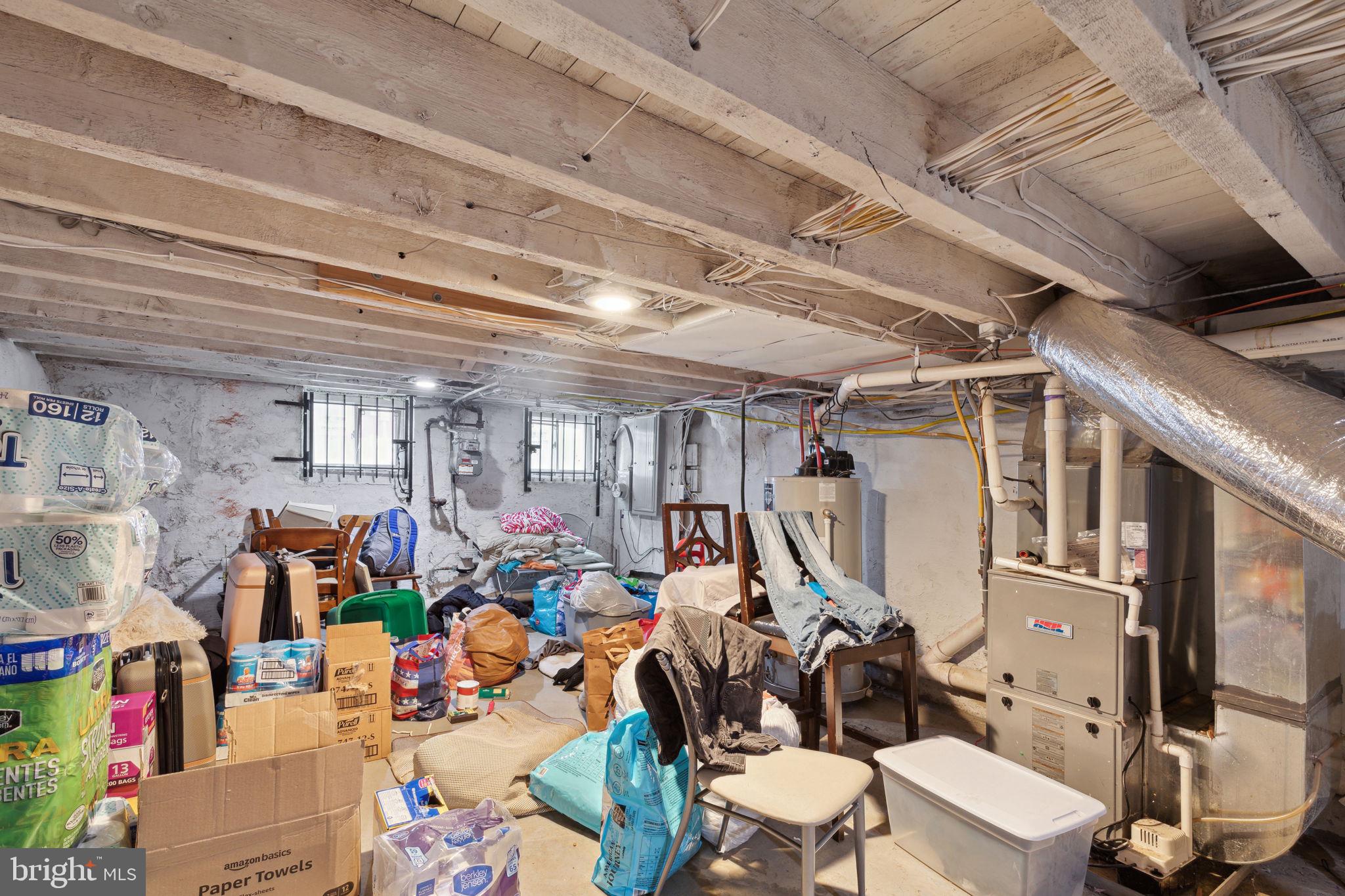 TEMPLE UNIVERSITY - Residential Lease