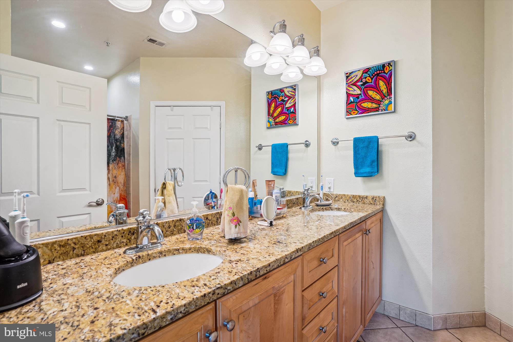 NORTH BETHESDA - Residential