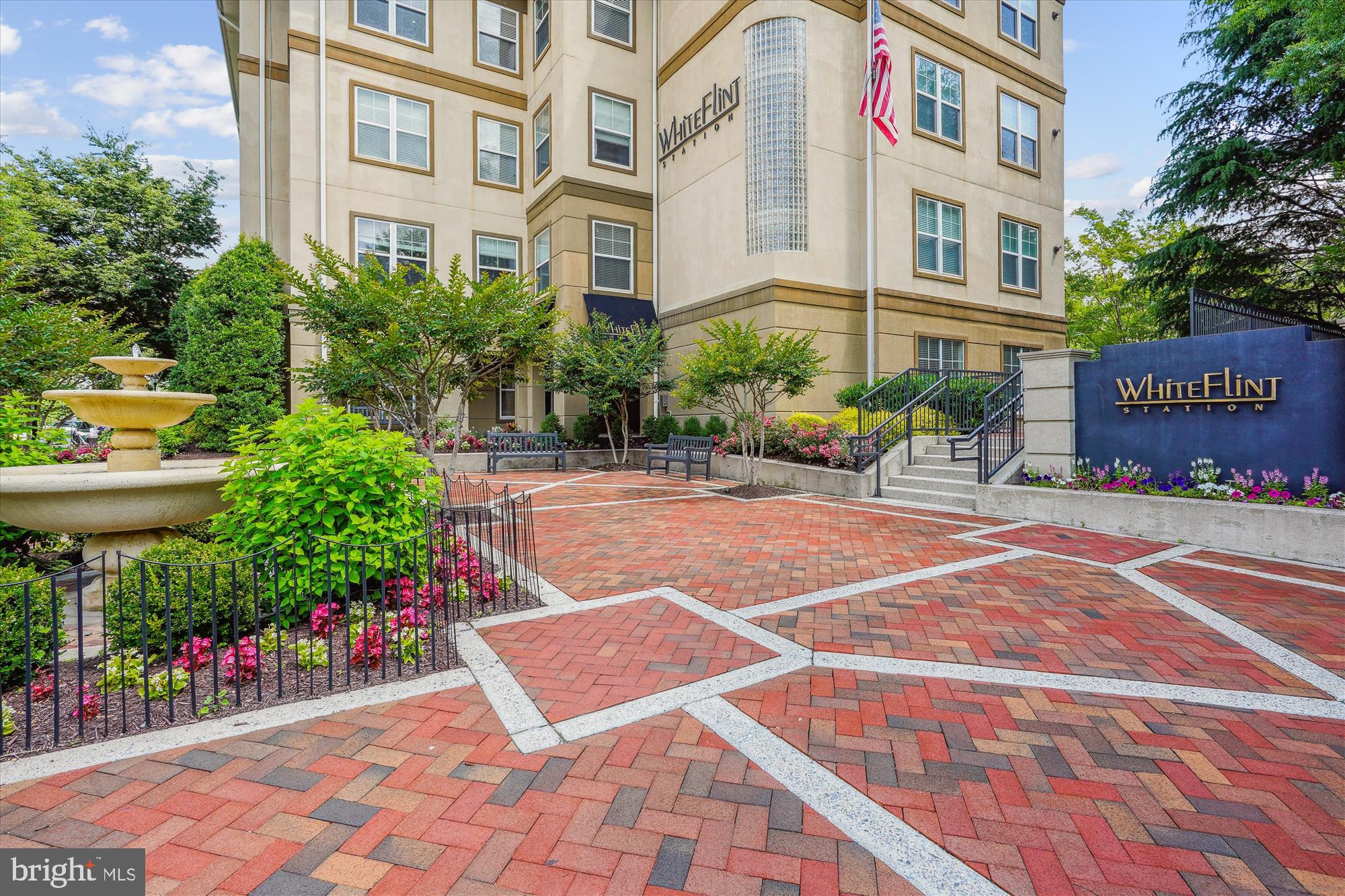 NORTH BETHESDA - Residential