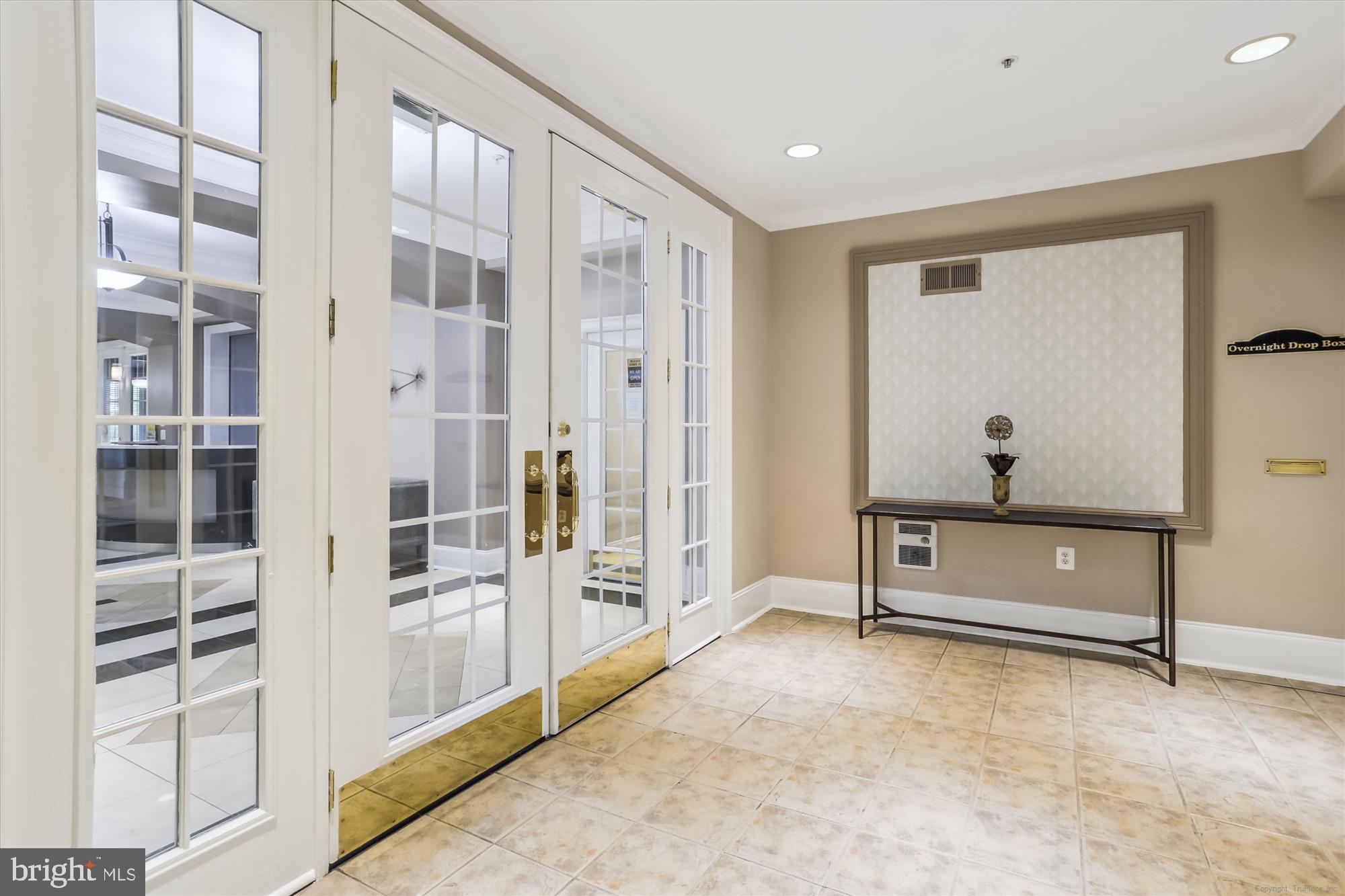 NORTH BETHESDA - Residential