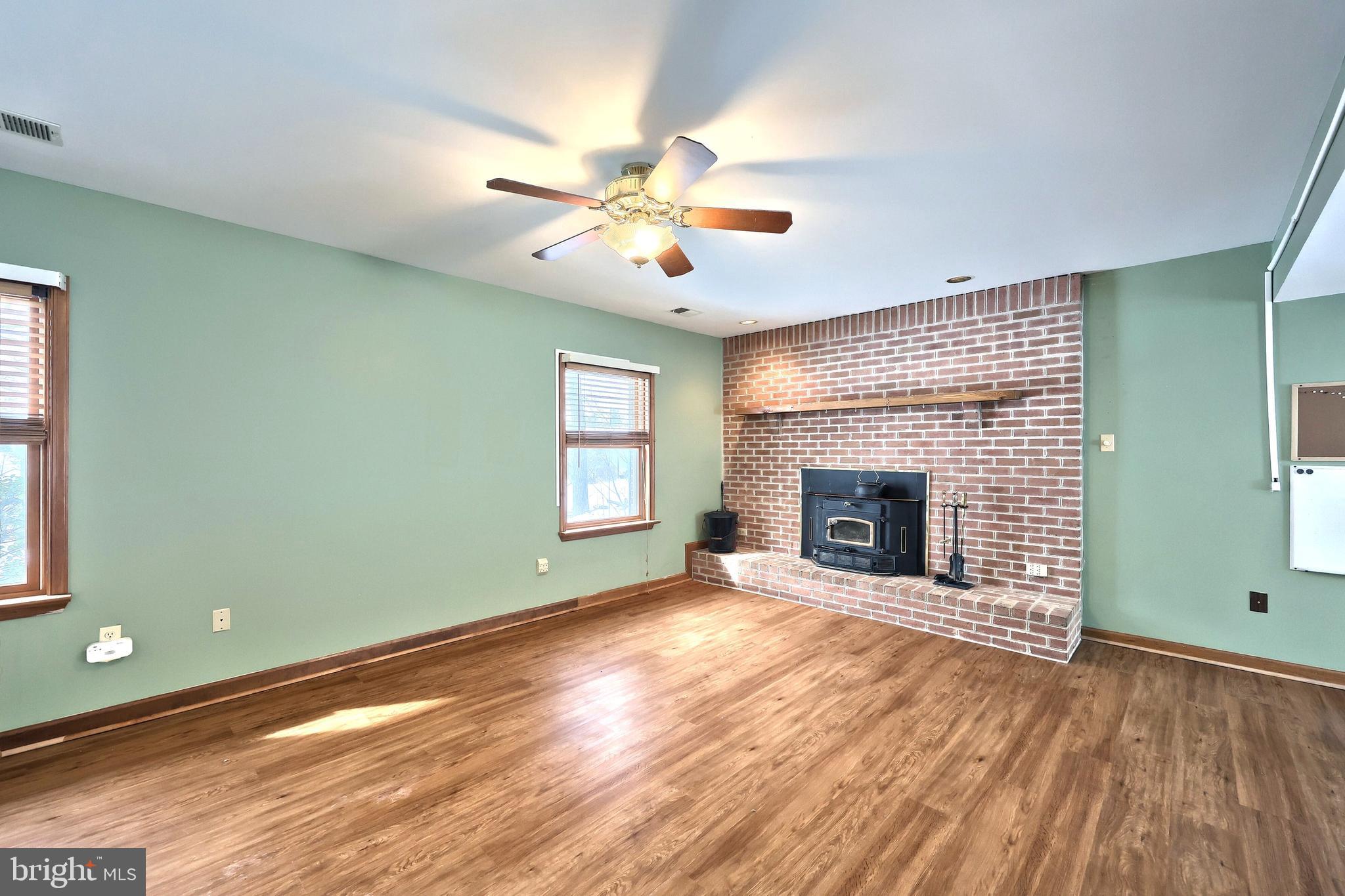 STEWARTSTOWN - Residential