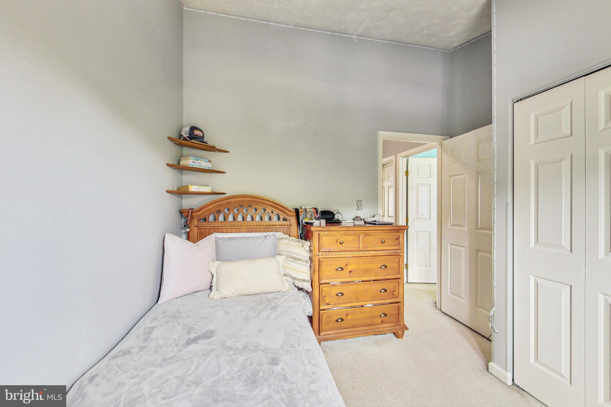 PINEY ORCHARD - Residential