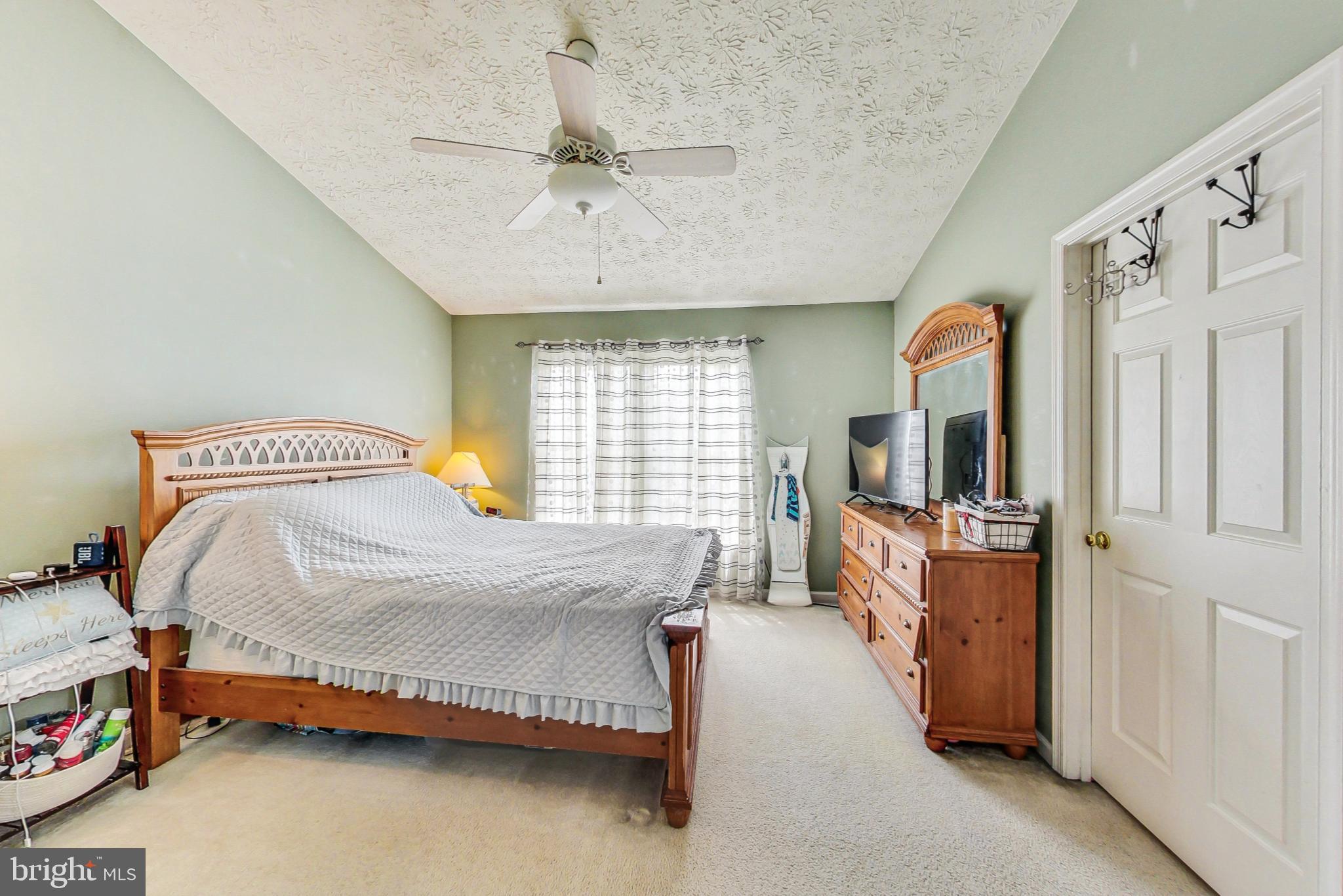 PINEY ORCHARD - Residential