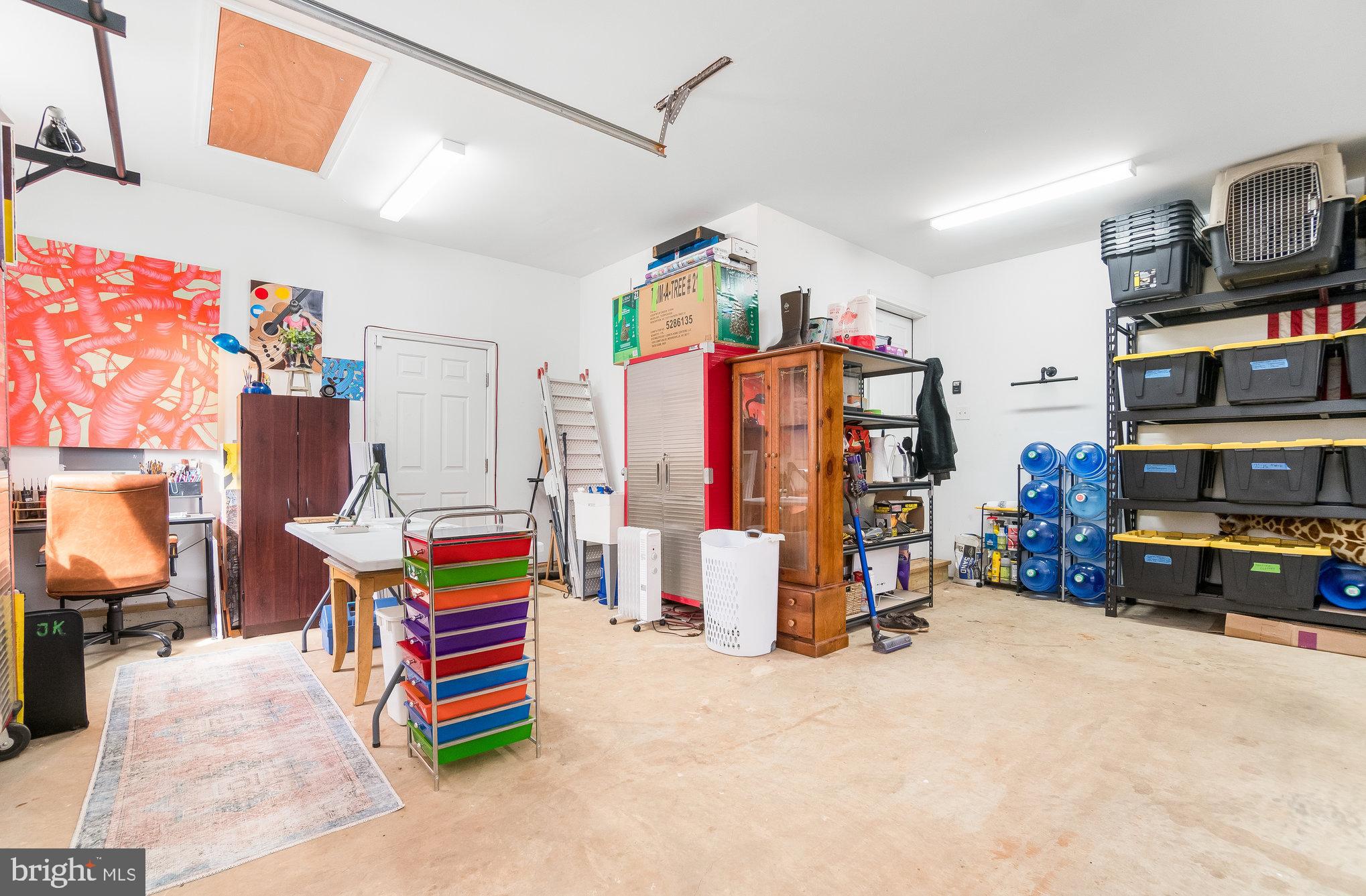 POTOMAC RUN - Residential