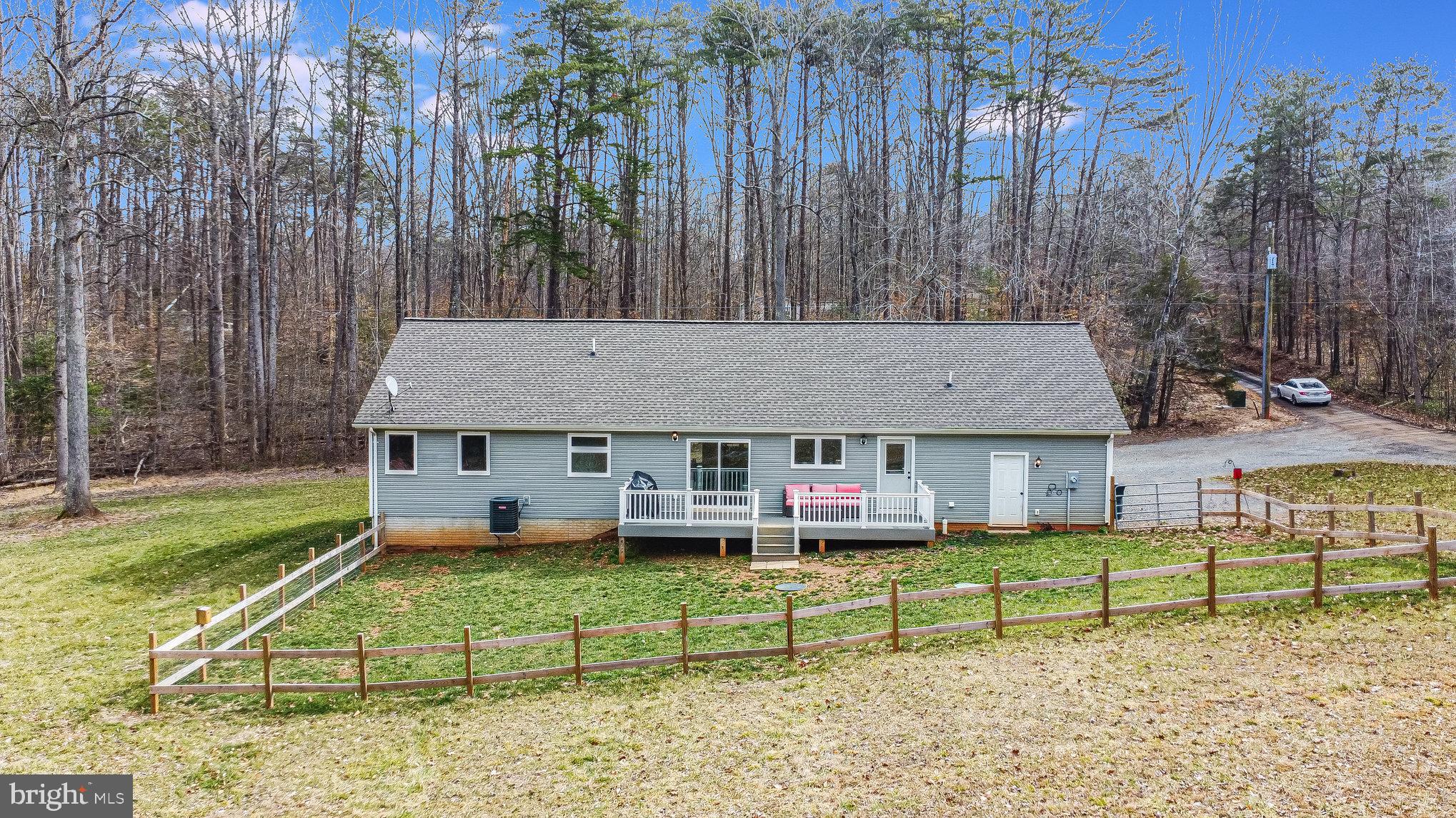 POTOMAC RUN - Residential