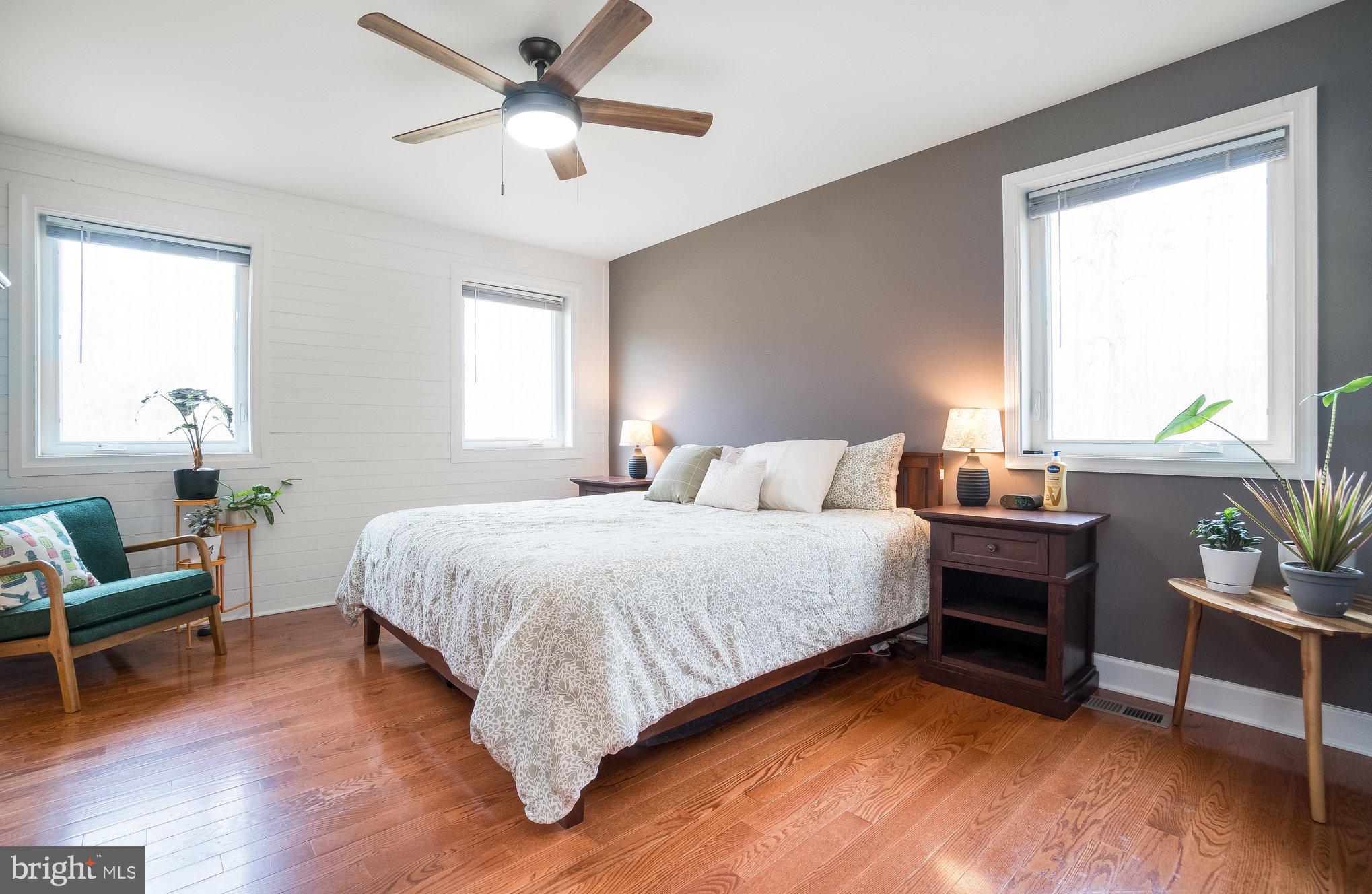 POTOMAC RUN - Residential