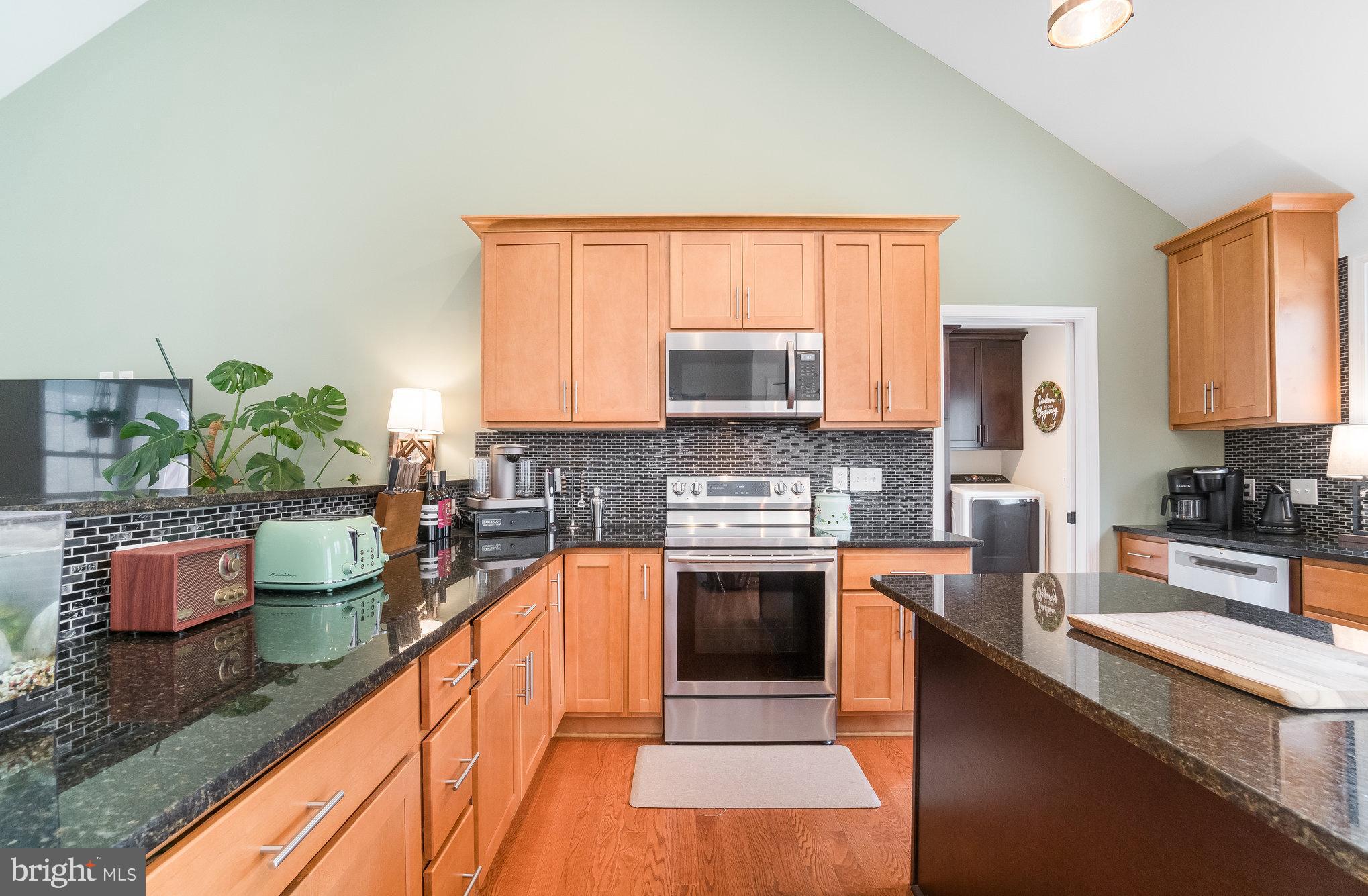 POTOMAC RUN - Residential