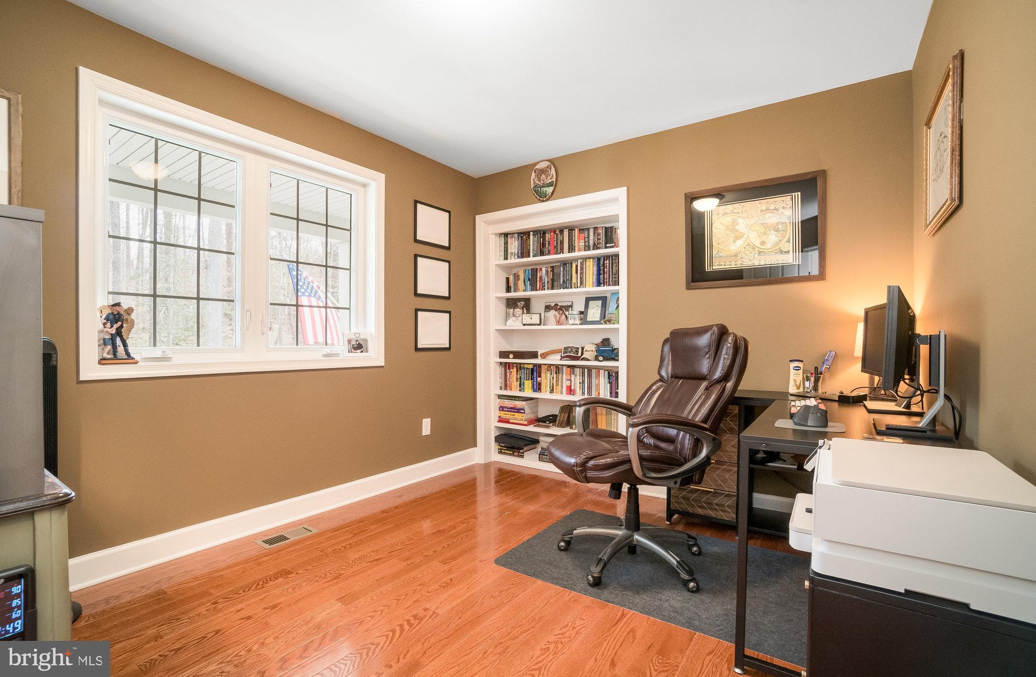 POTOMAC RUN - Residential