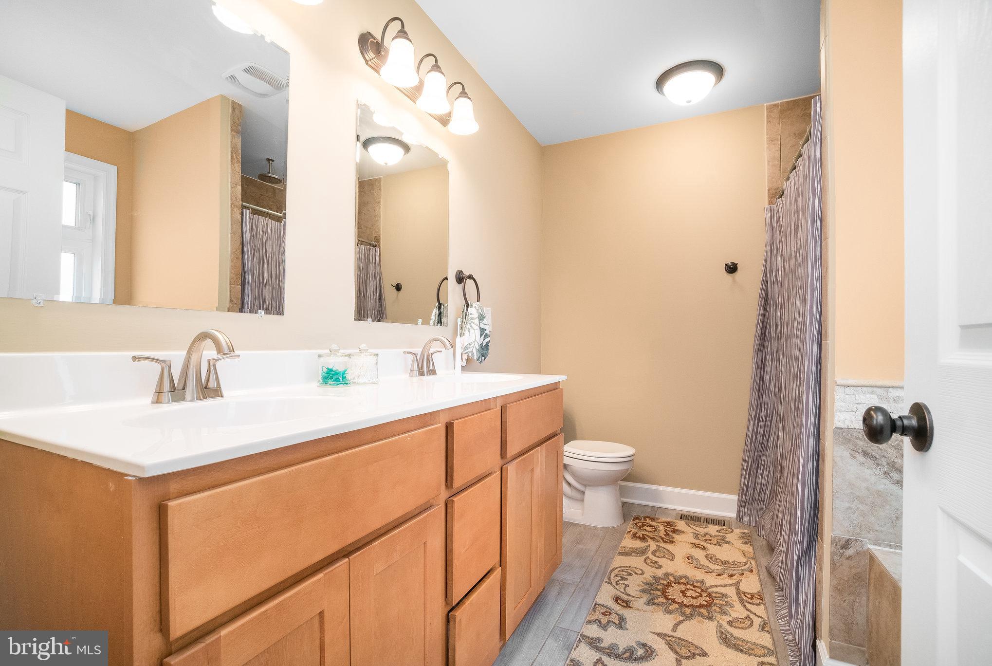 POTOMAC RUN - Residential