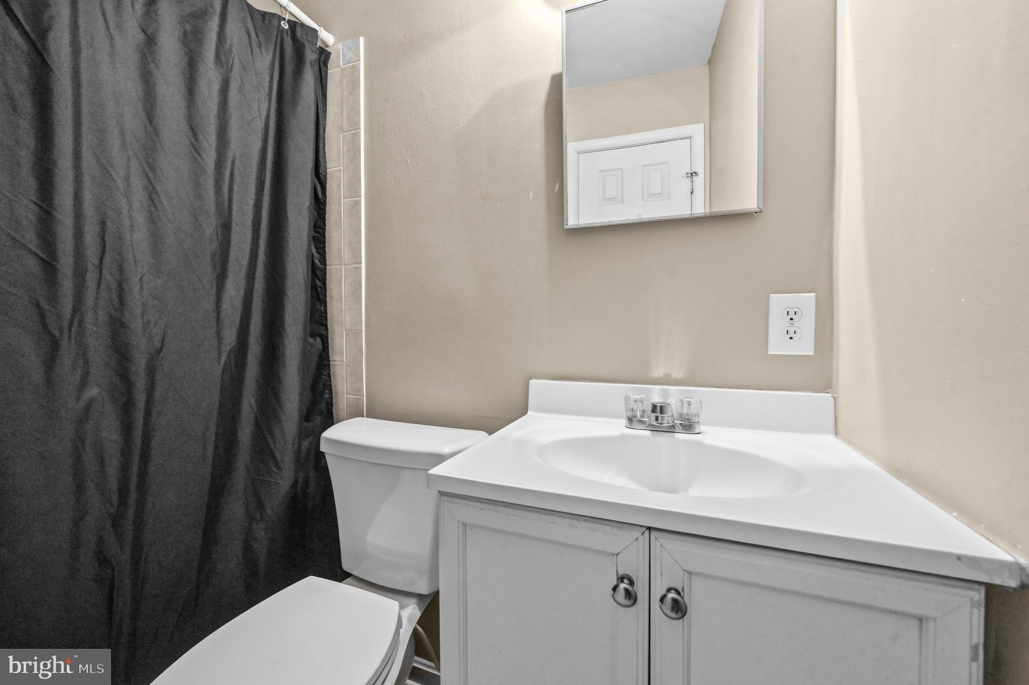 LAKEVIEW - Residential