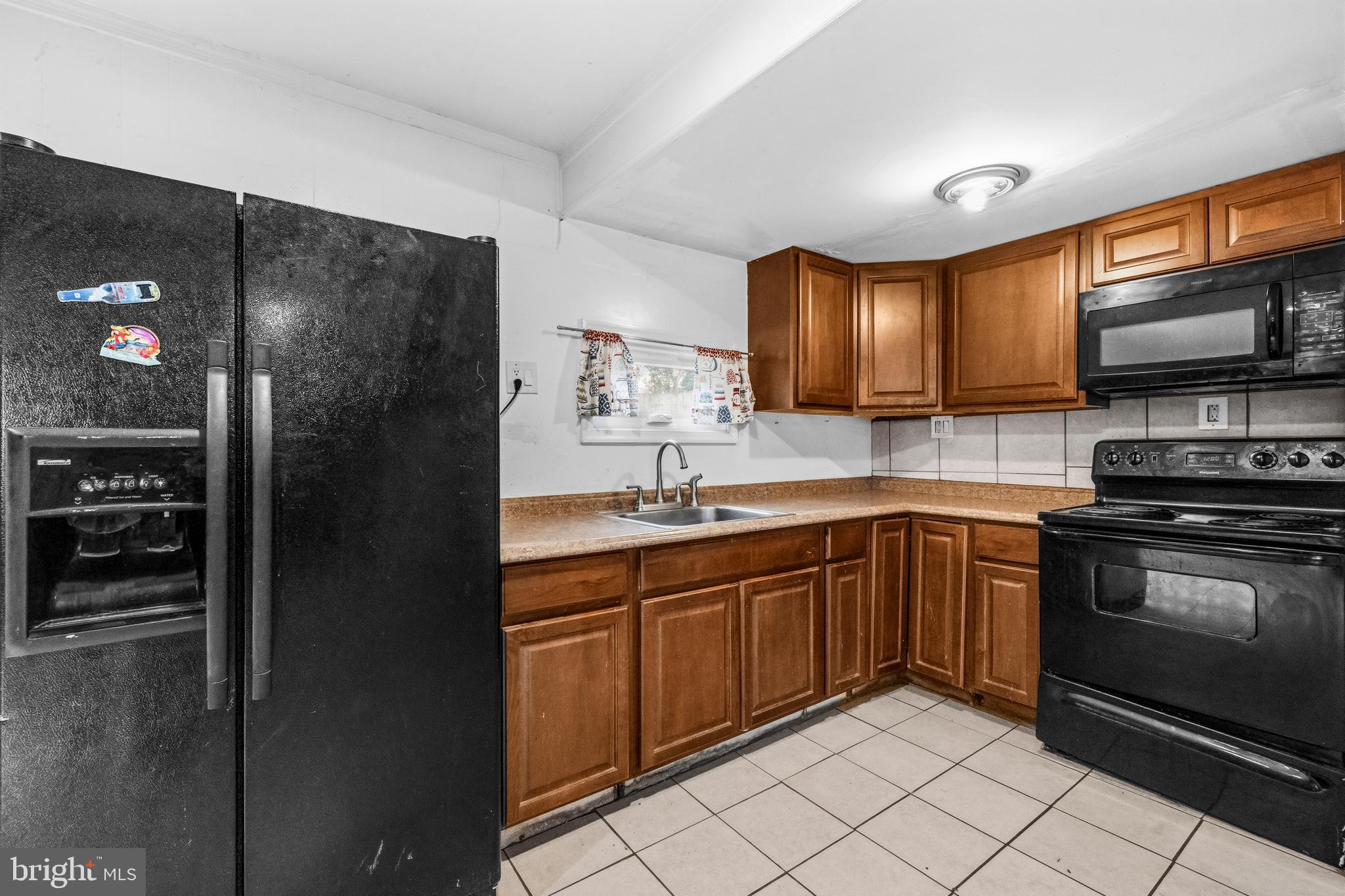 LAKEVIEW - Residential