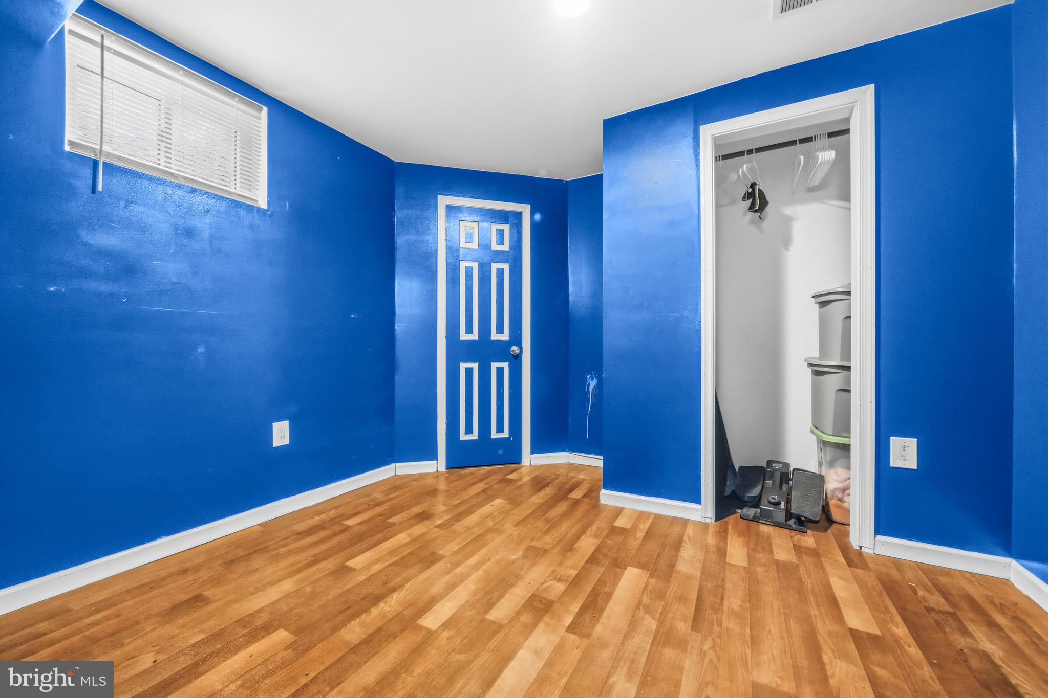 LAKEVIEW - Residential