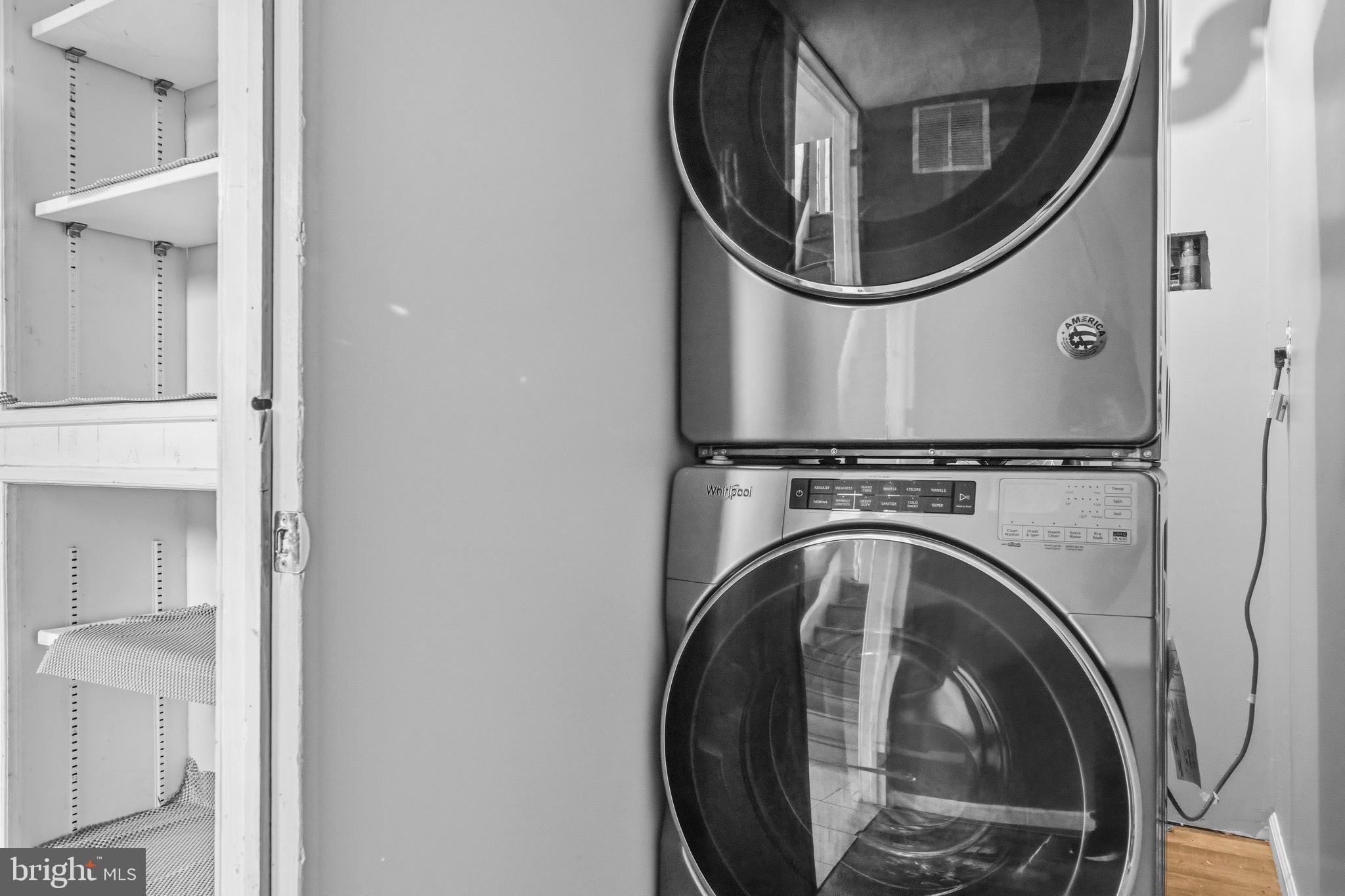 LAKEVIEW - Residential