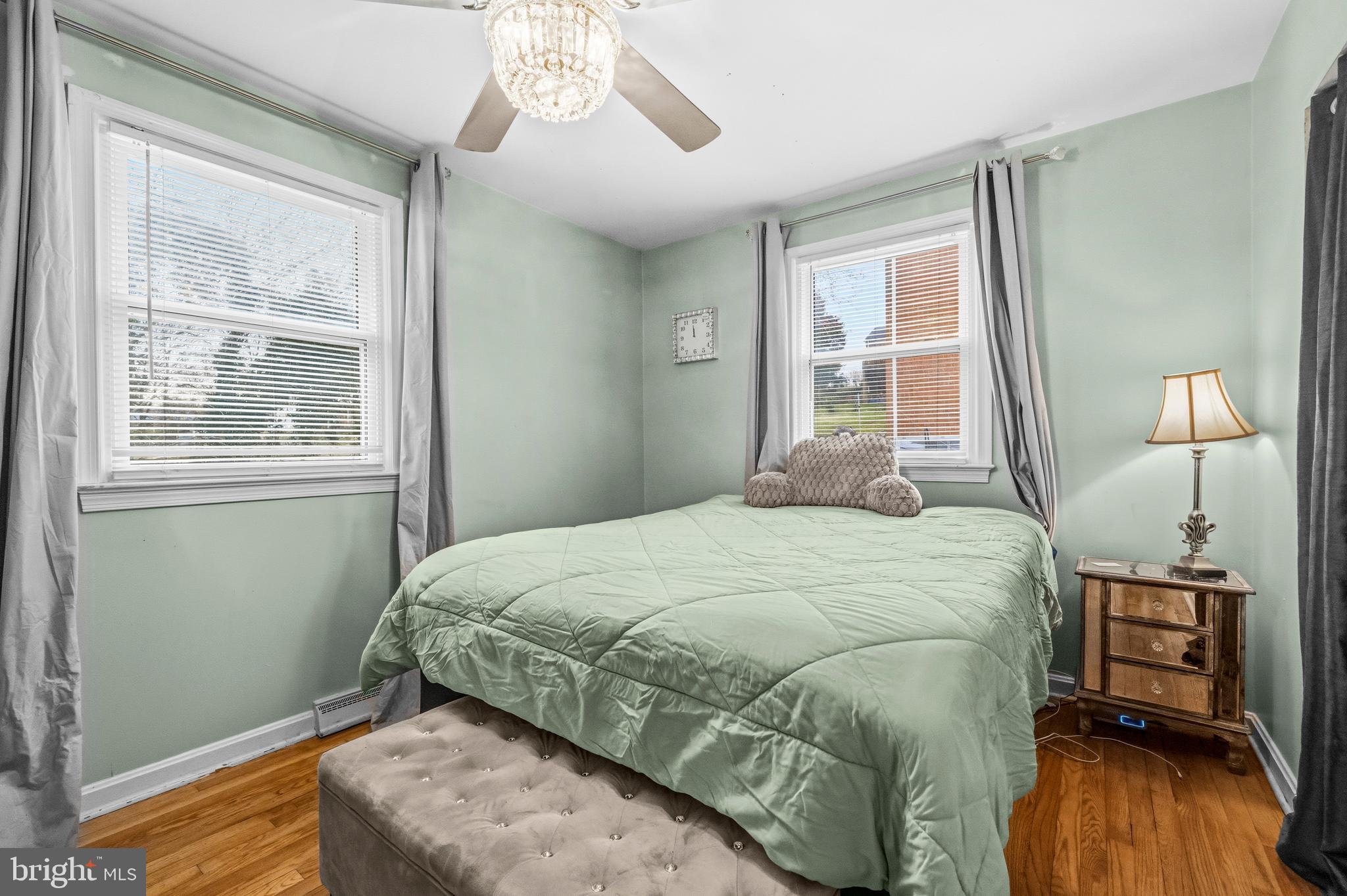 LAKEVIEW - Residential