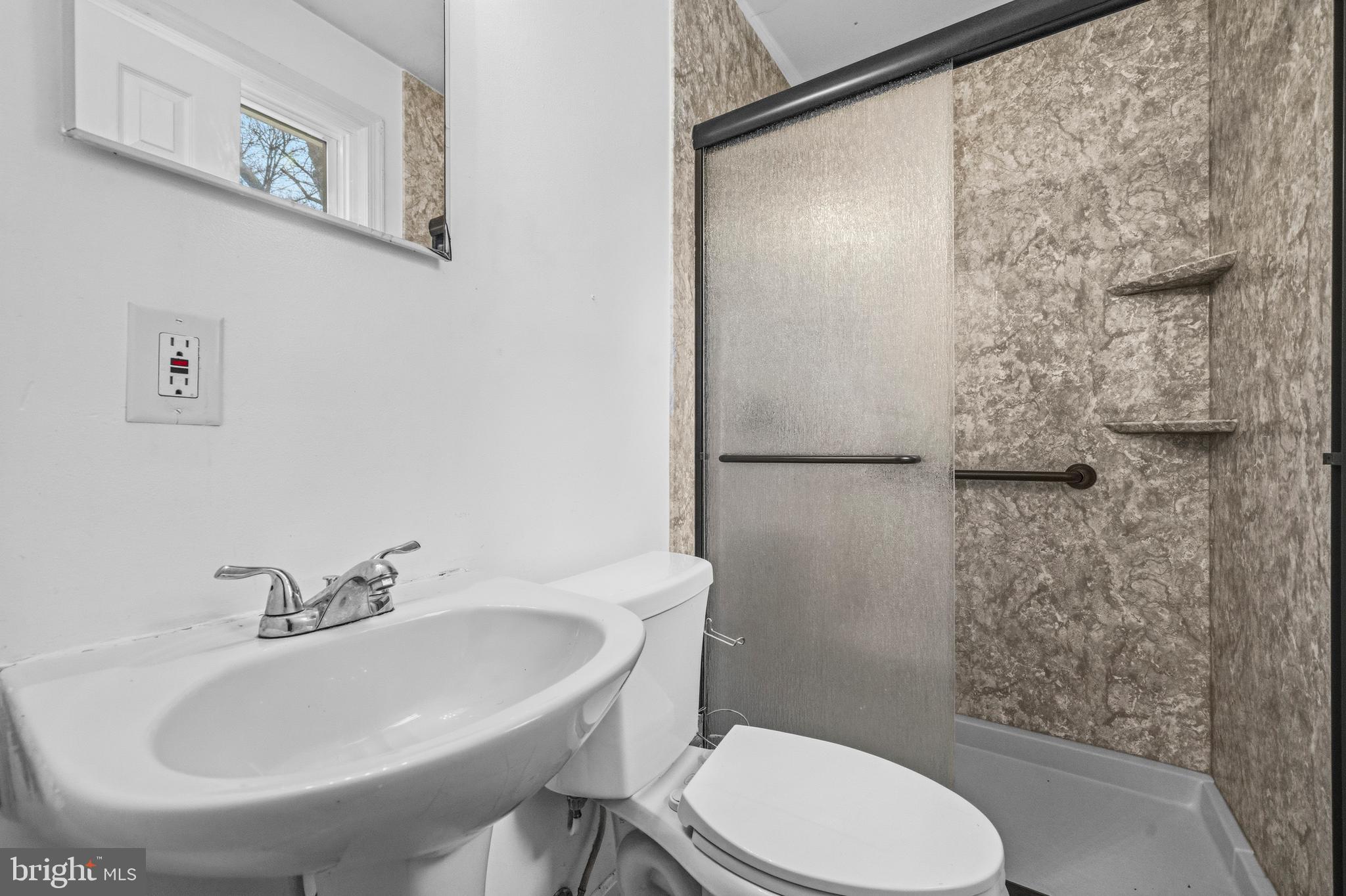 LAKEVIEW - Residential