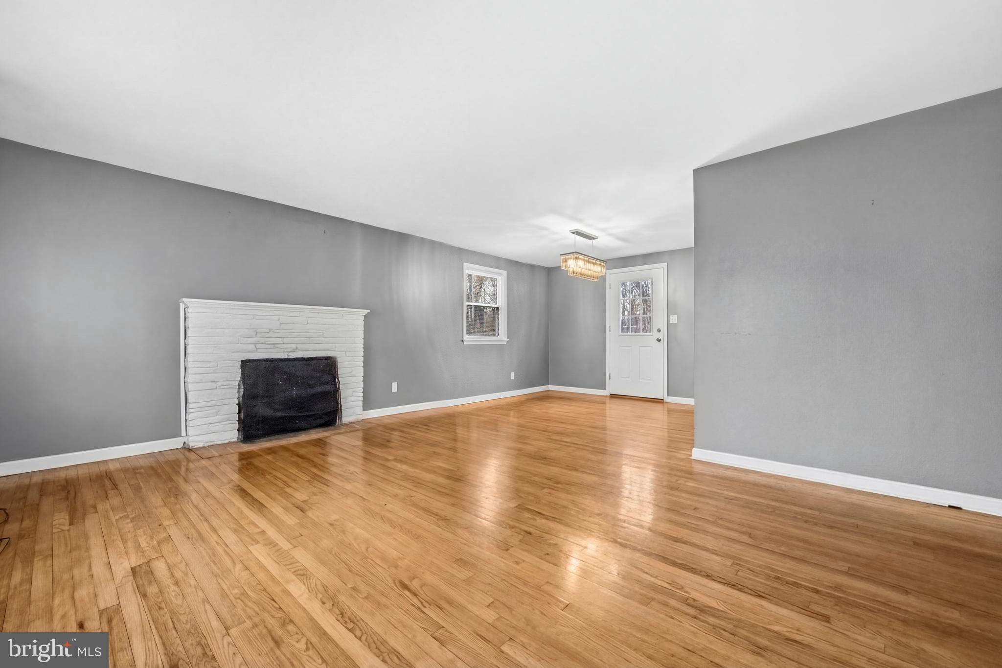 LAKEVIEW - Residential