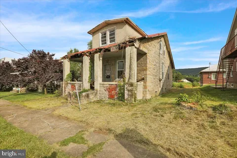727 State Street, Hamburg, PA MLS: PABK2052486