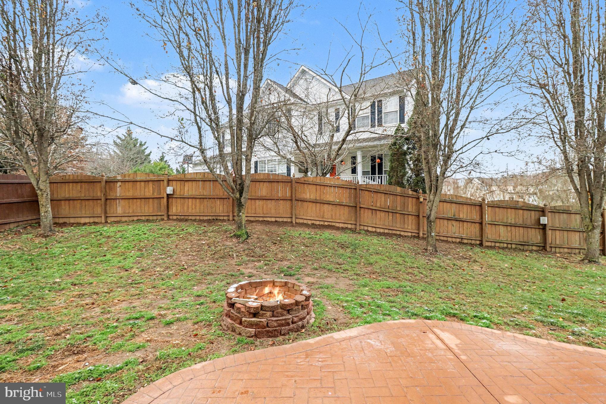 STRATFORD PLACE - Residential