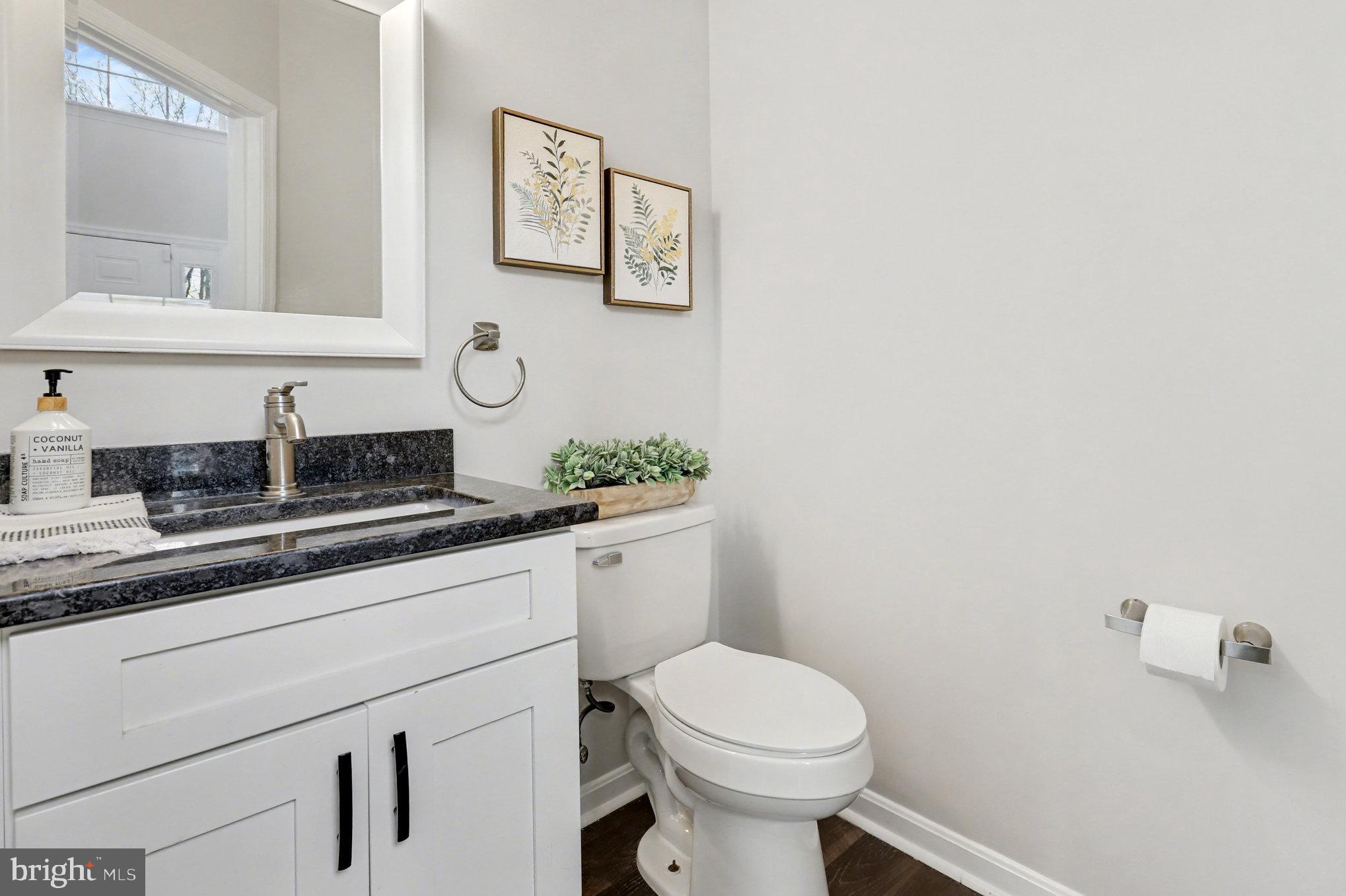 STRATFORD PLACE - Residential