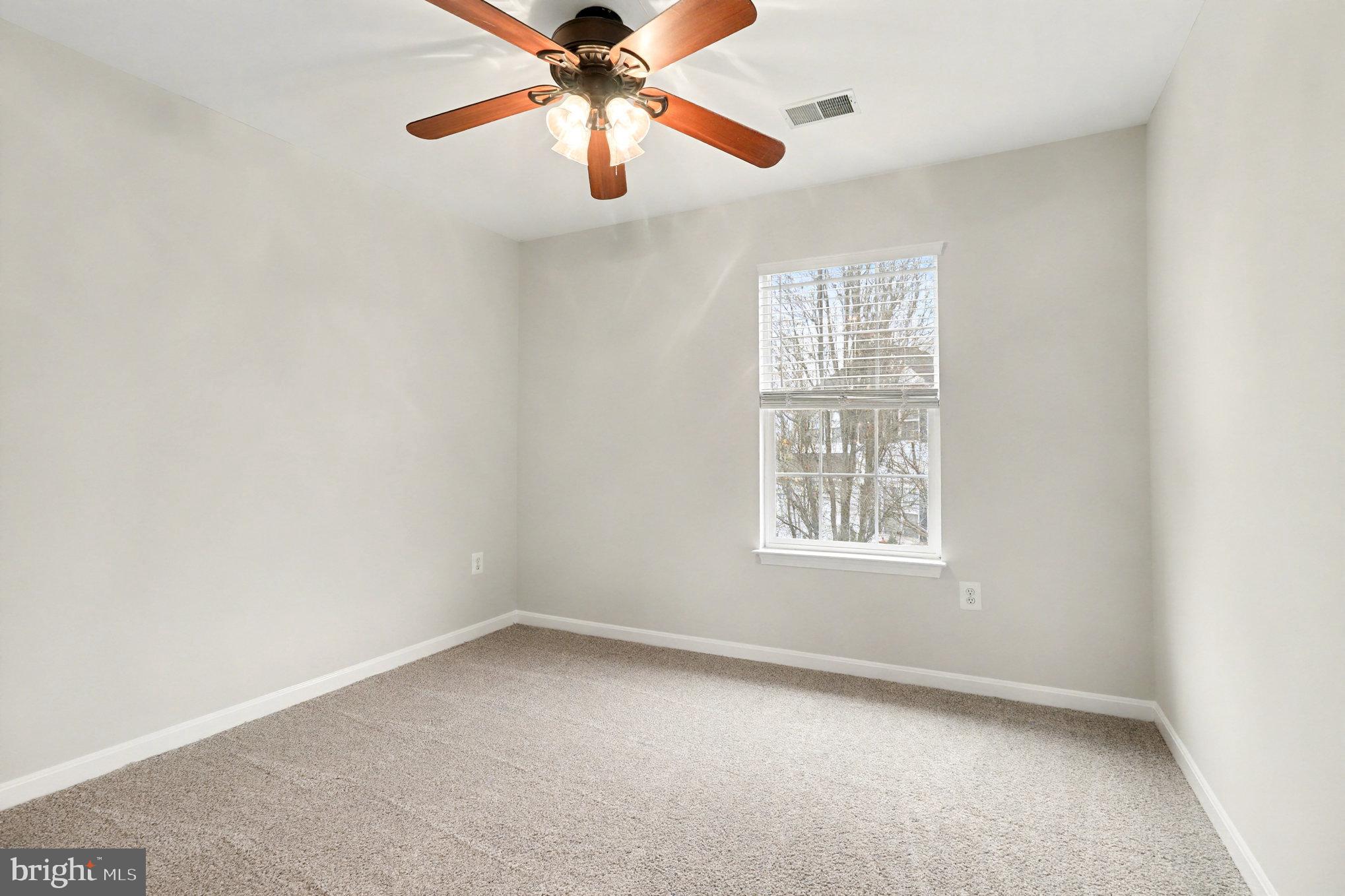 STRATFORD PLACE - Residential