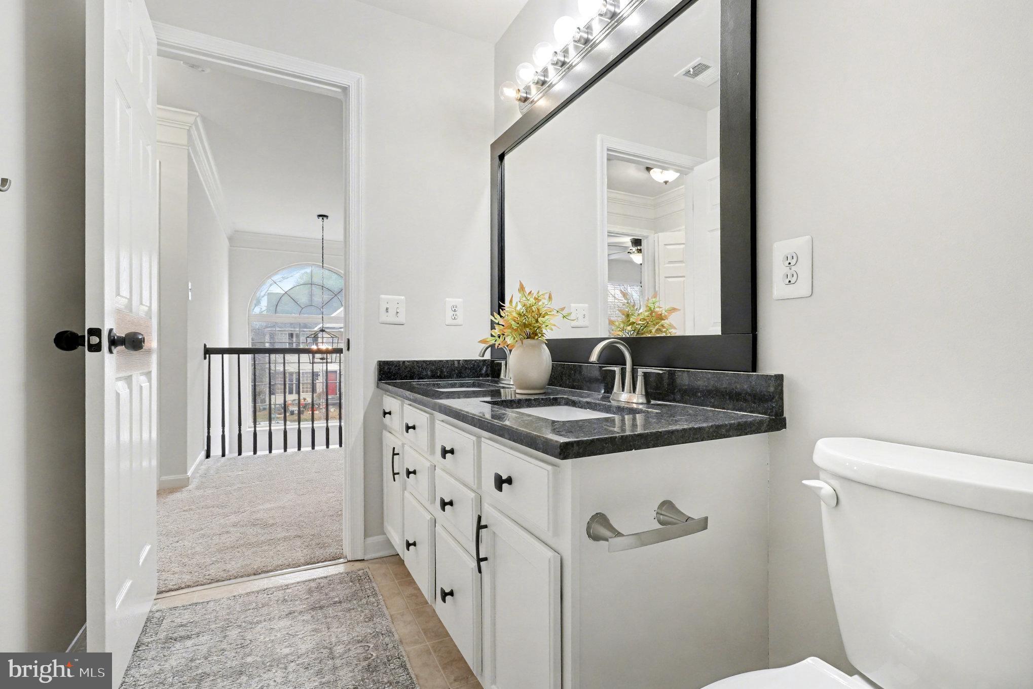 STRATFORD PLACE - Residential