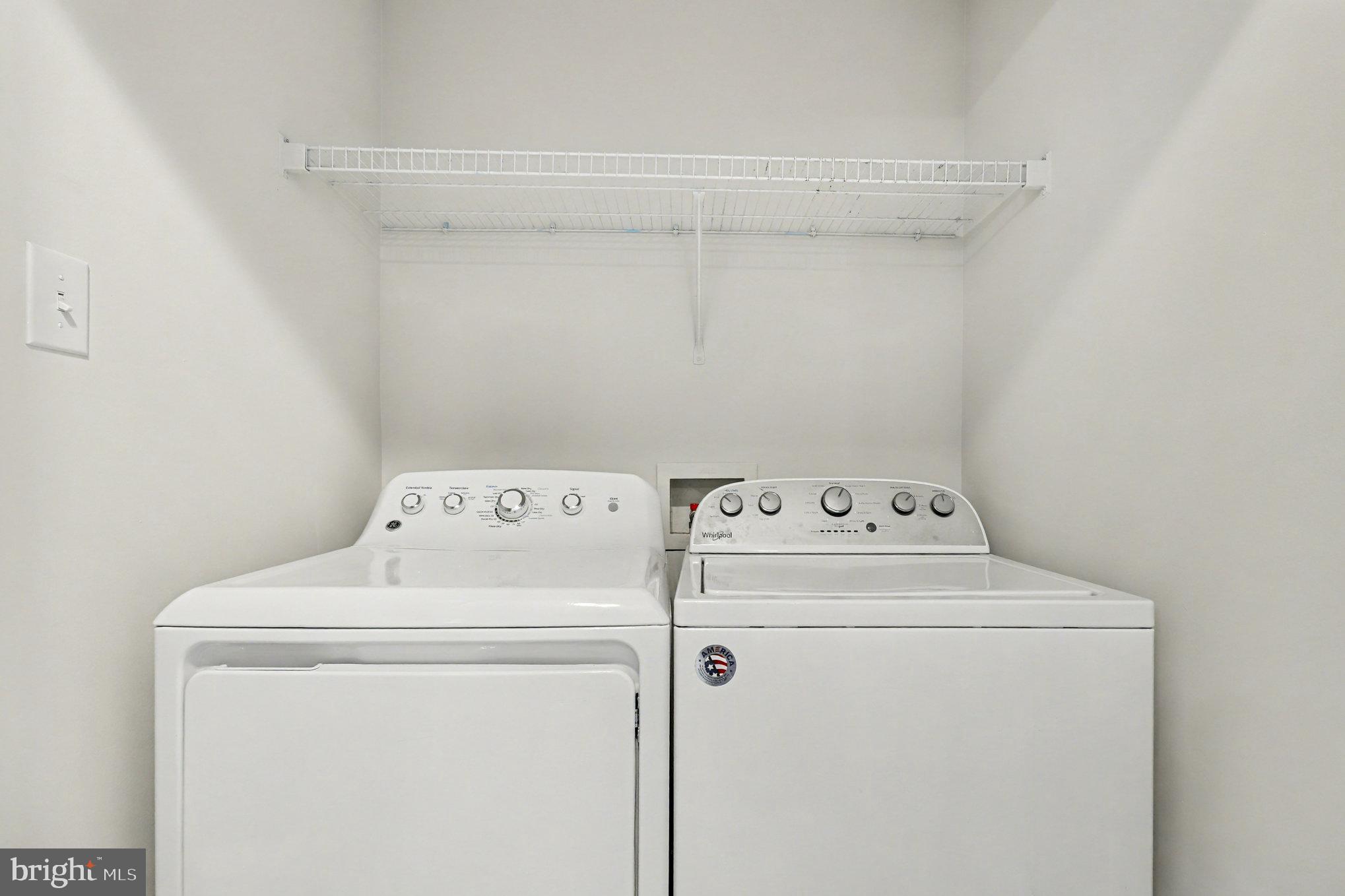 STRATFORD PLACE - Residential