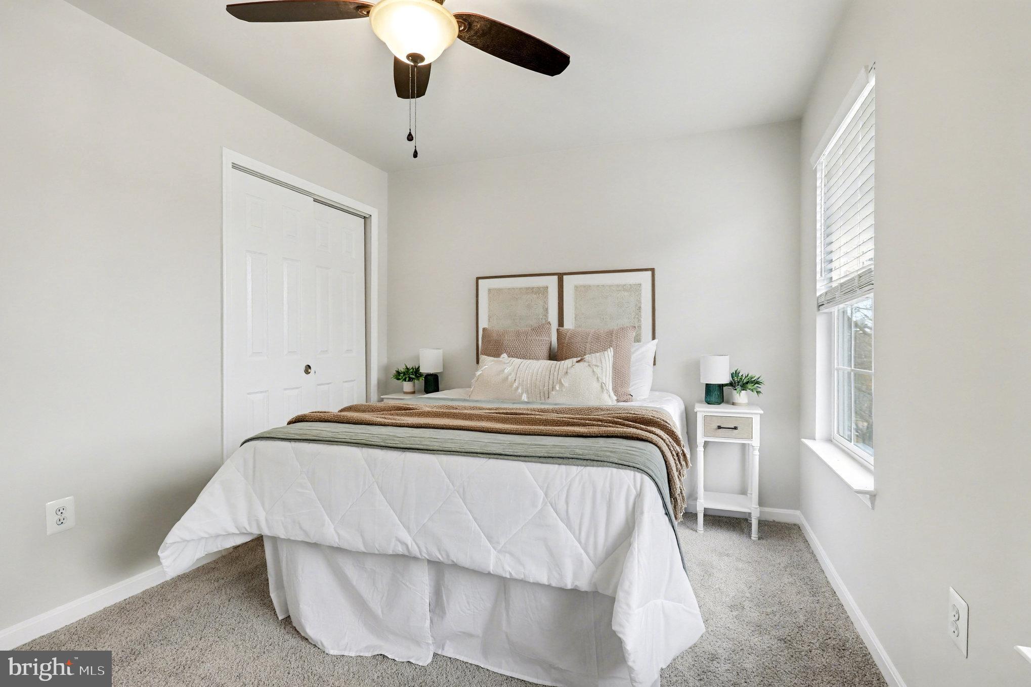 STRATFORD PLACE - Residential