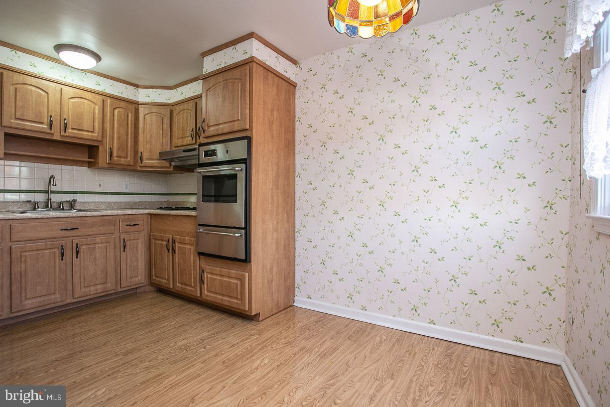 NORRISTOWN - Residential